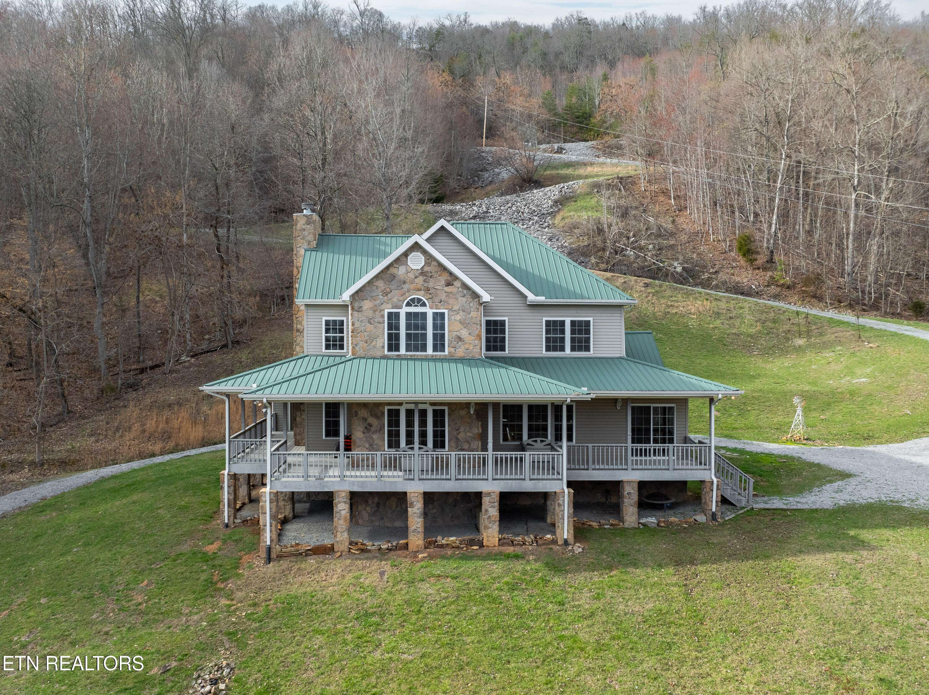 New Tazewell, TN 37825,2223 Chimney Rock Rd