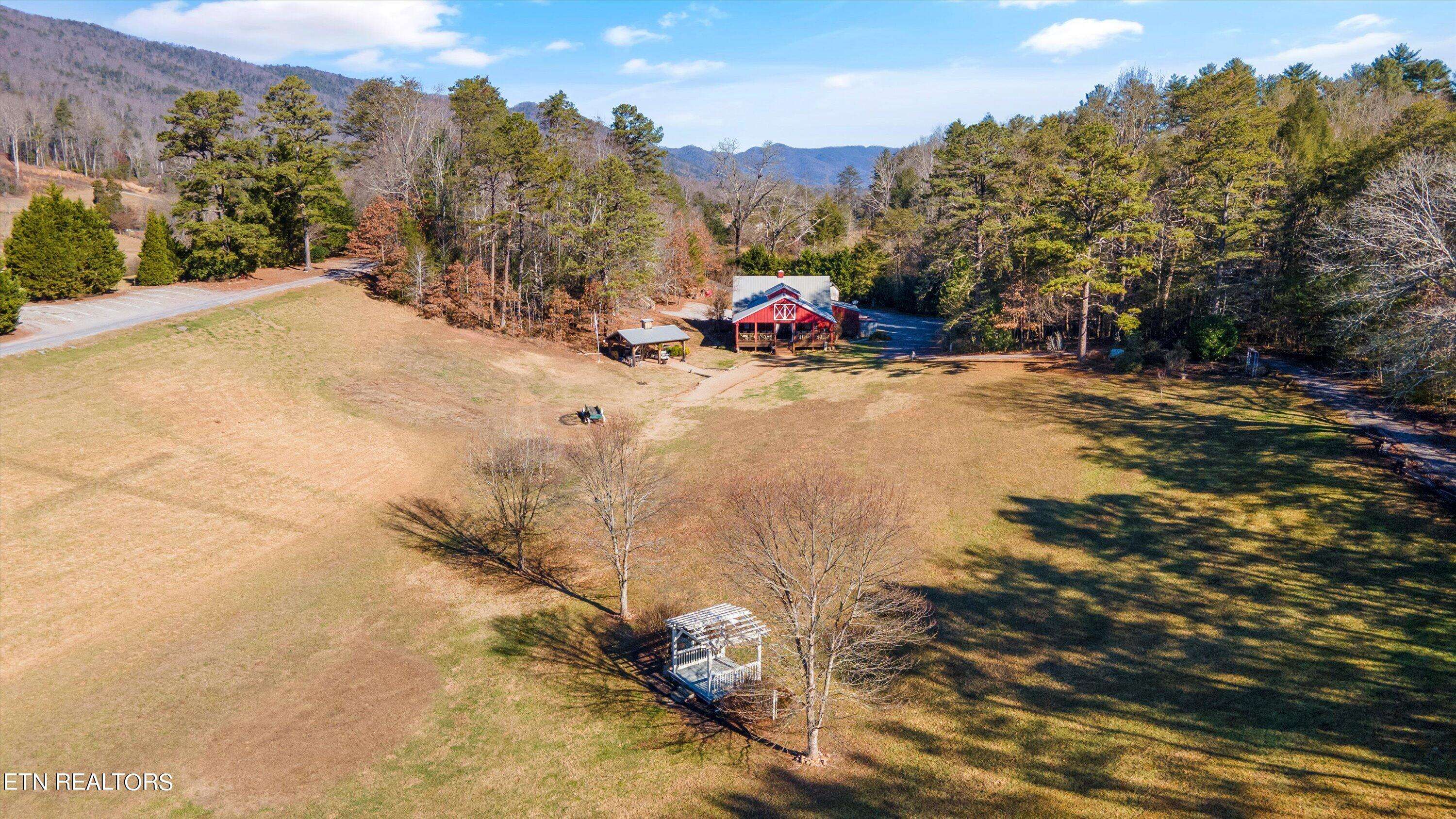 Walland, TN 37886,1335 Millers Cove Rd