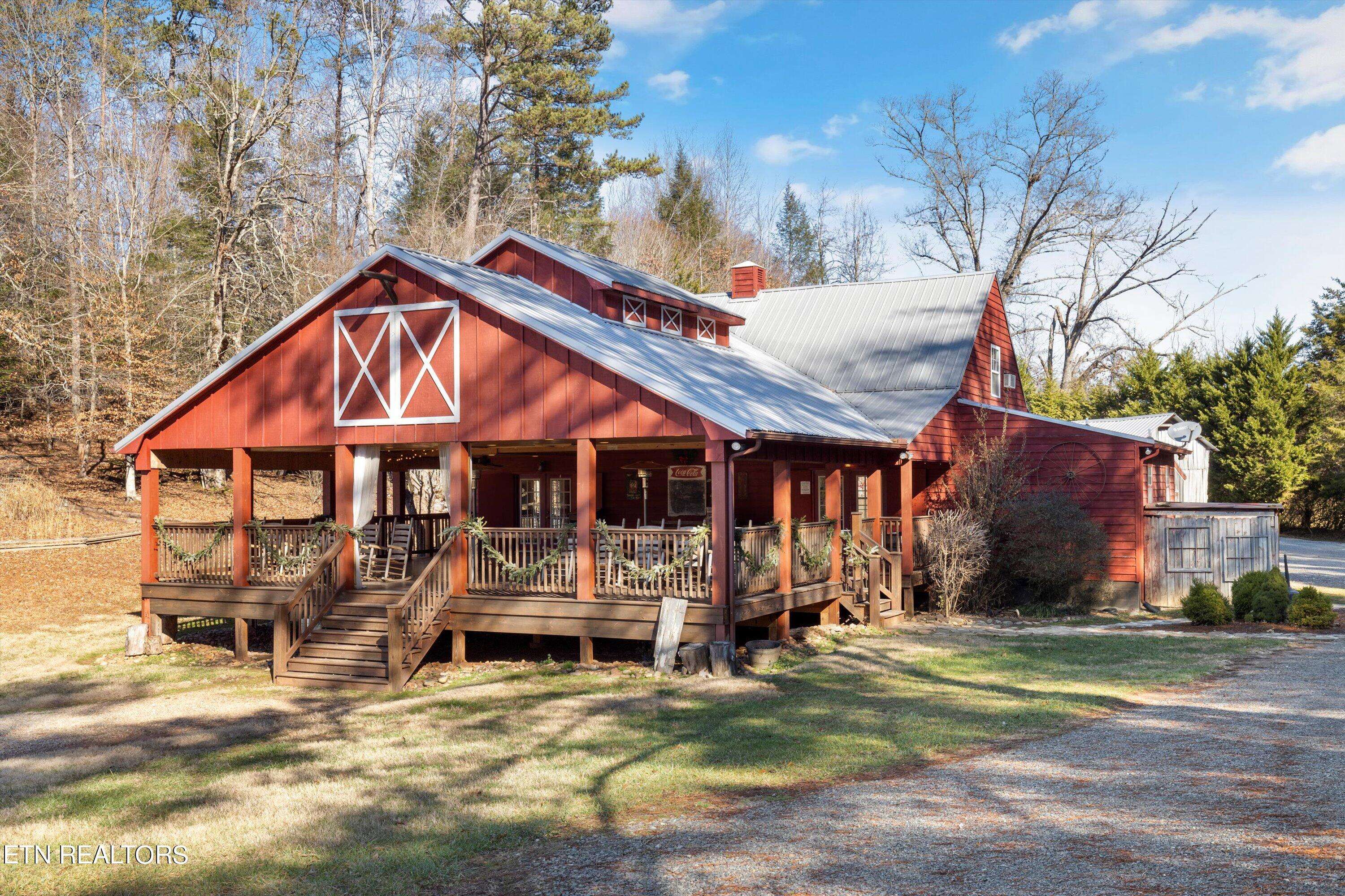 Walland, TN 37886,1335 Millers Cove Rd