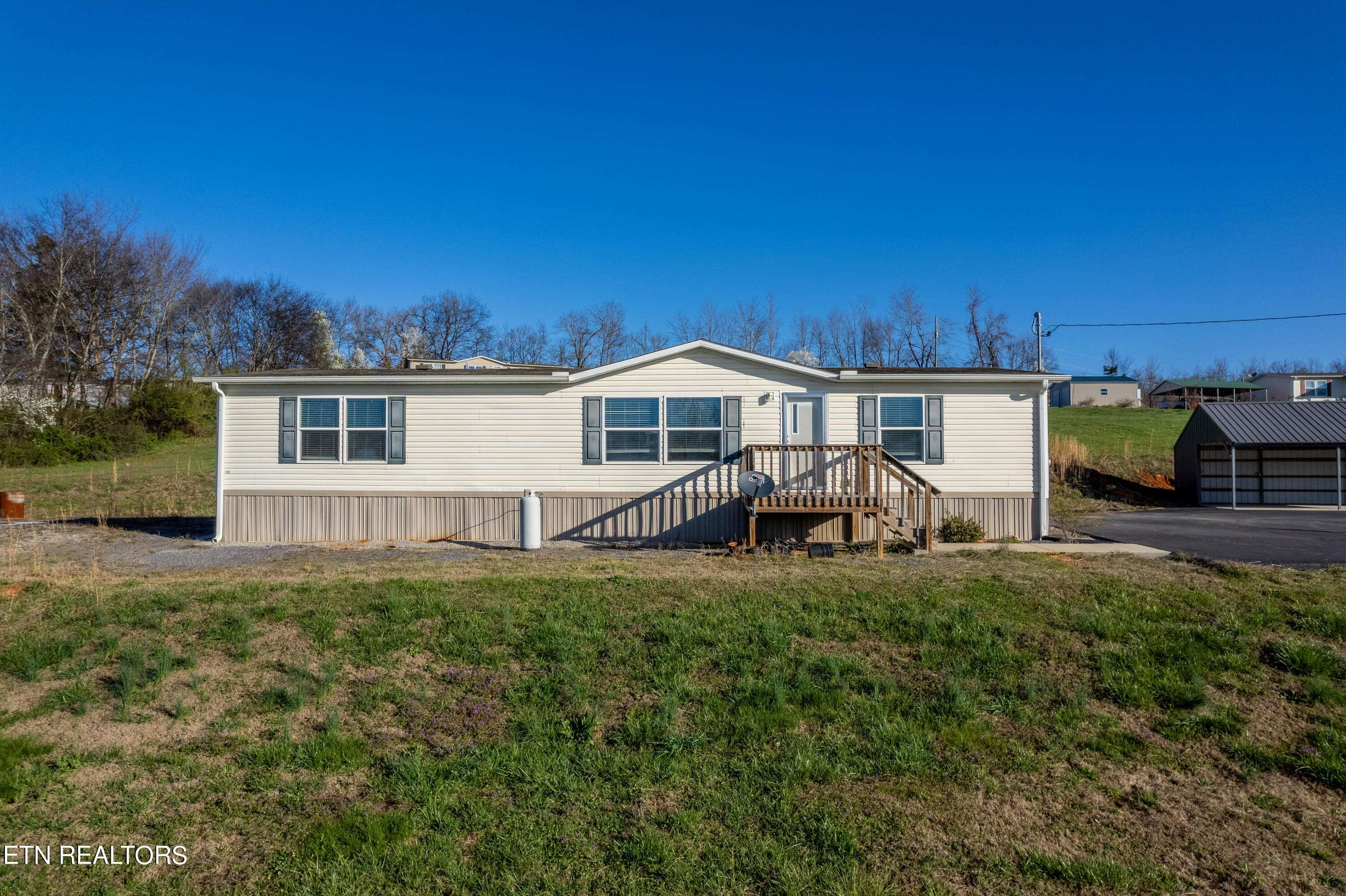 Strawberry Plains, TN 37871,4725 Shady Rd