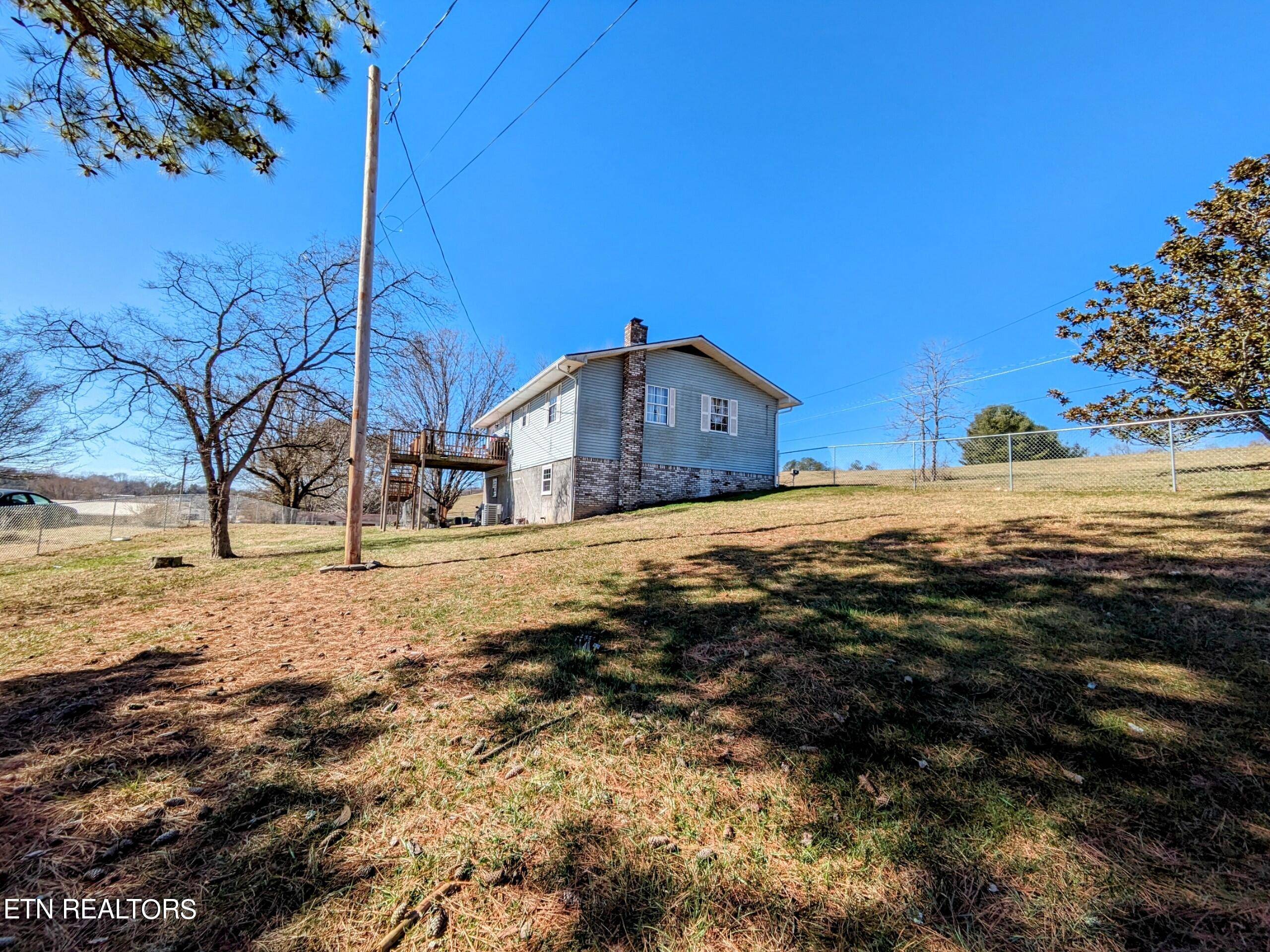 Tazewell, TN 37879,303 McVey Rd