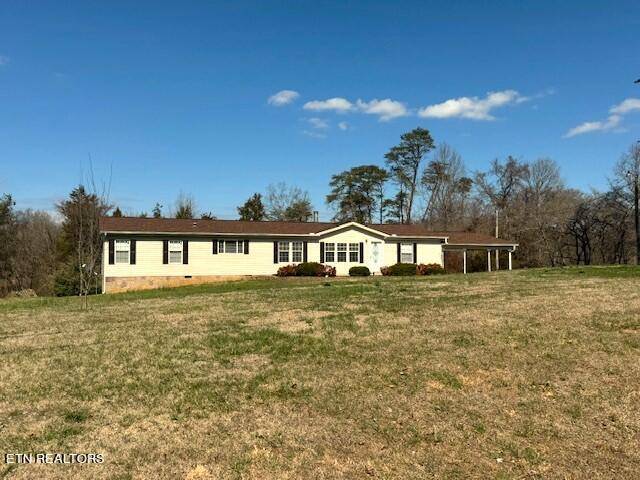 Dandridge, TN 37725,2155 Sockless Rd