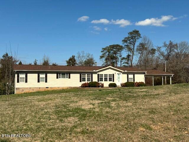 Dandridge, TN 37725,2155 Sockless Rd