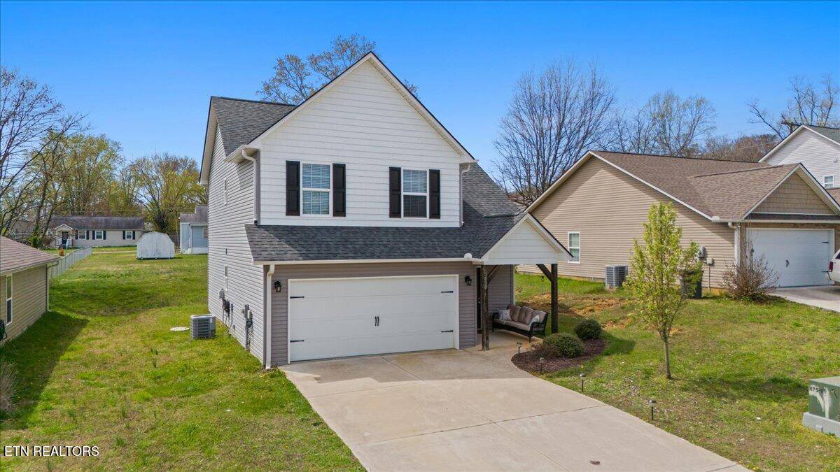 Knoxville, TN 37917,3645 Flowering Vine WAY