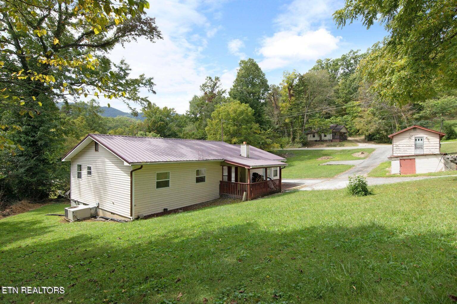 Caryville, TN 37714,1525 Bruce Gap Rd