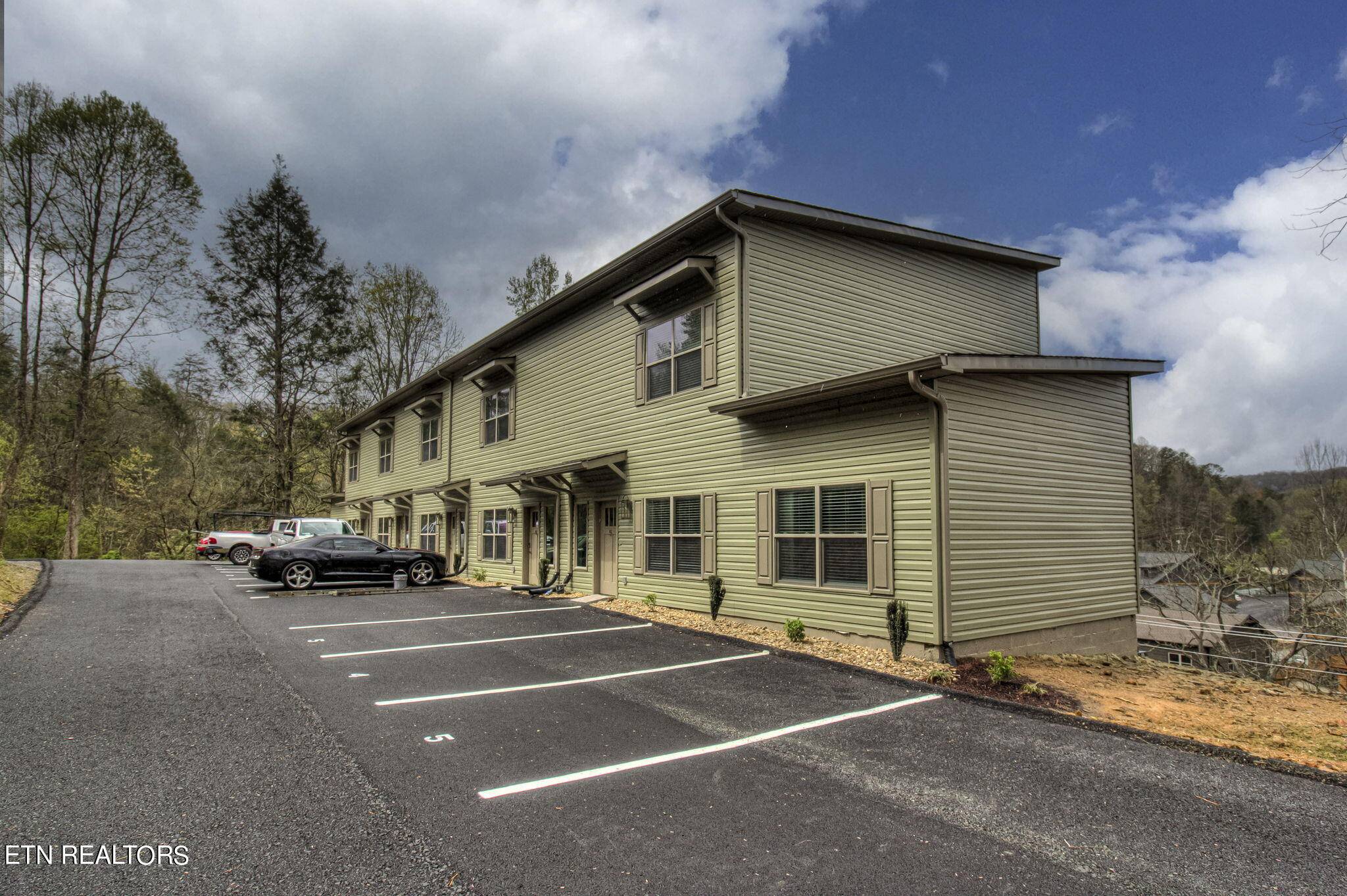 Gatlinburg, TN 37738,849 Morton DR #UNIT# 1