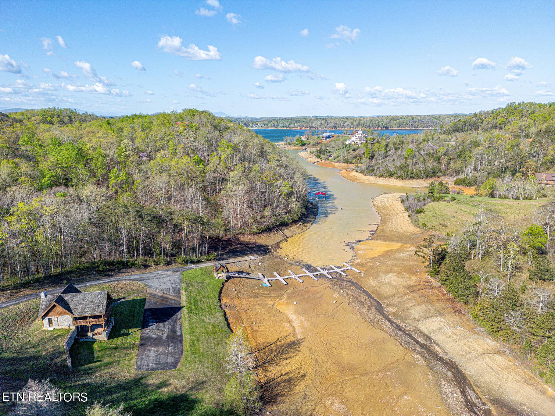 Dandridge, TN 37725,Stone Cove Way