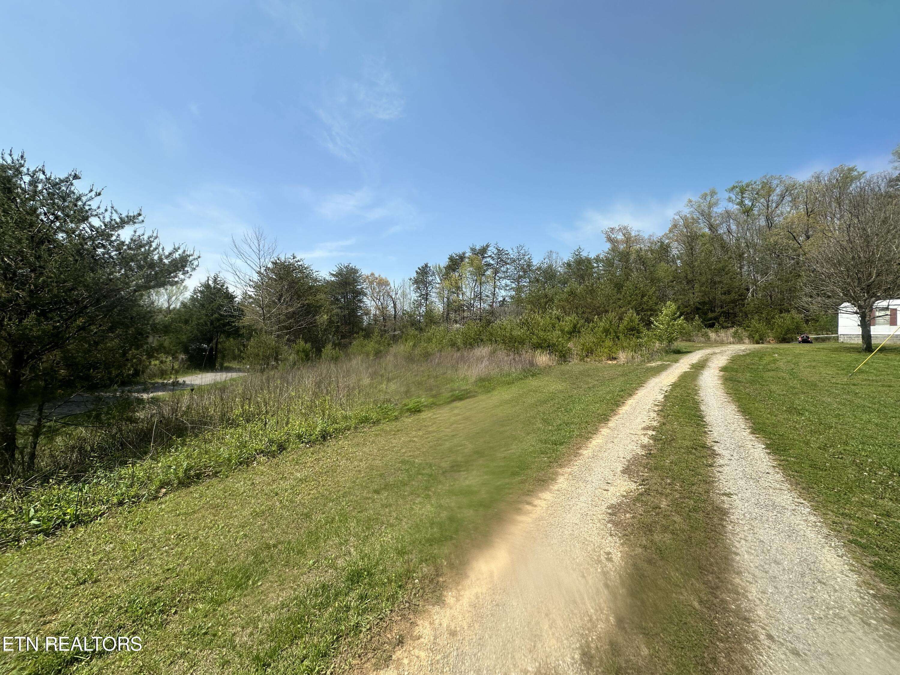 Tellico Plains, TN 37385,146 Williams Rd