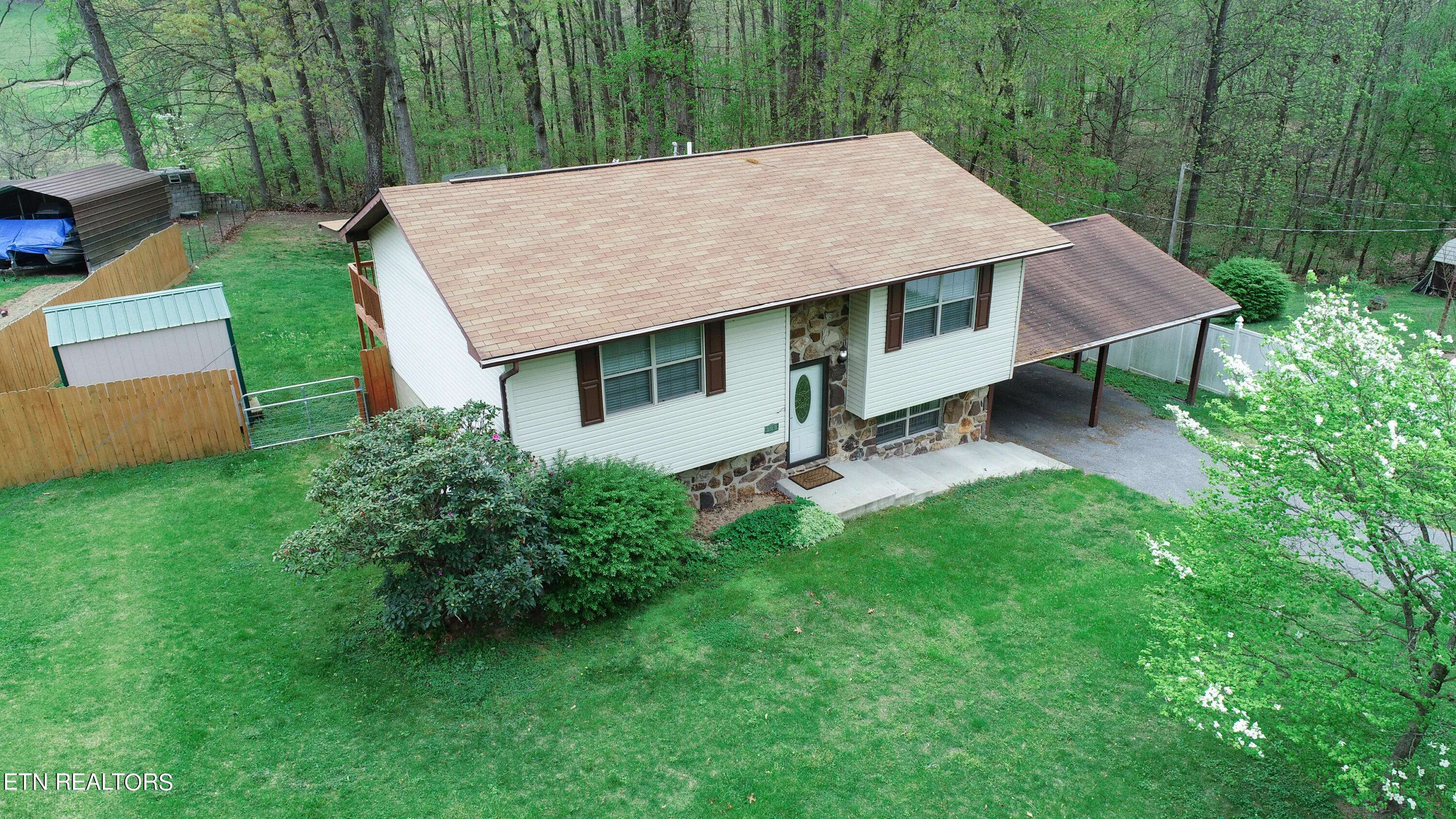 Tazewell, TN 37879,500 Norris DR