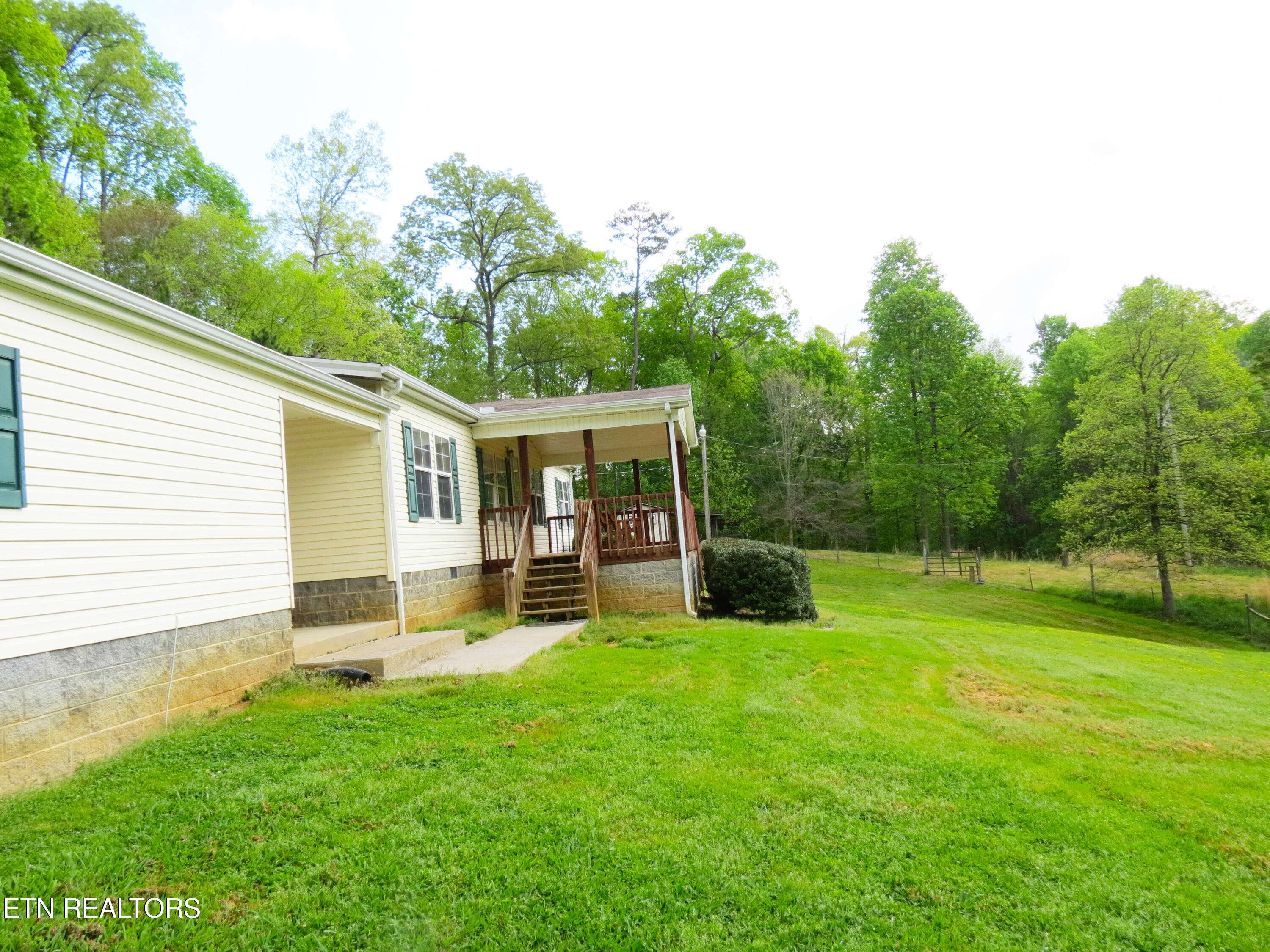 Dandridge, TN 37725,1410 Old Chisholm Tr