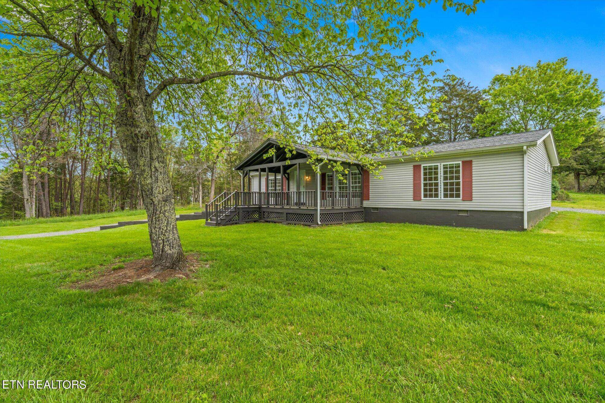 Corryton, TN 37721,125 Capps Rd