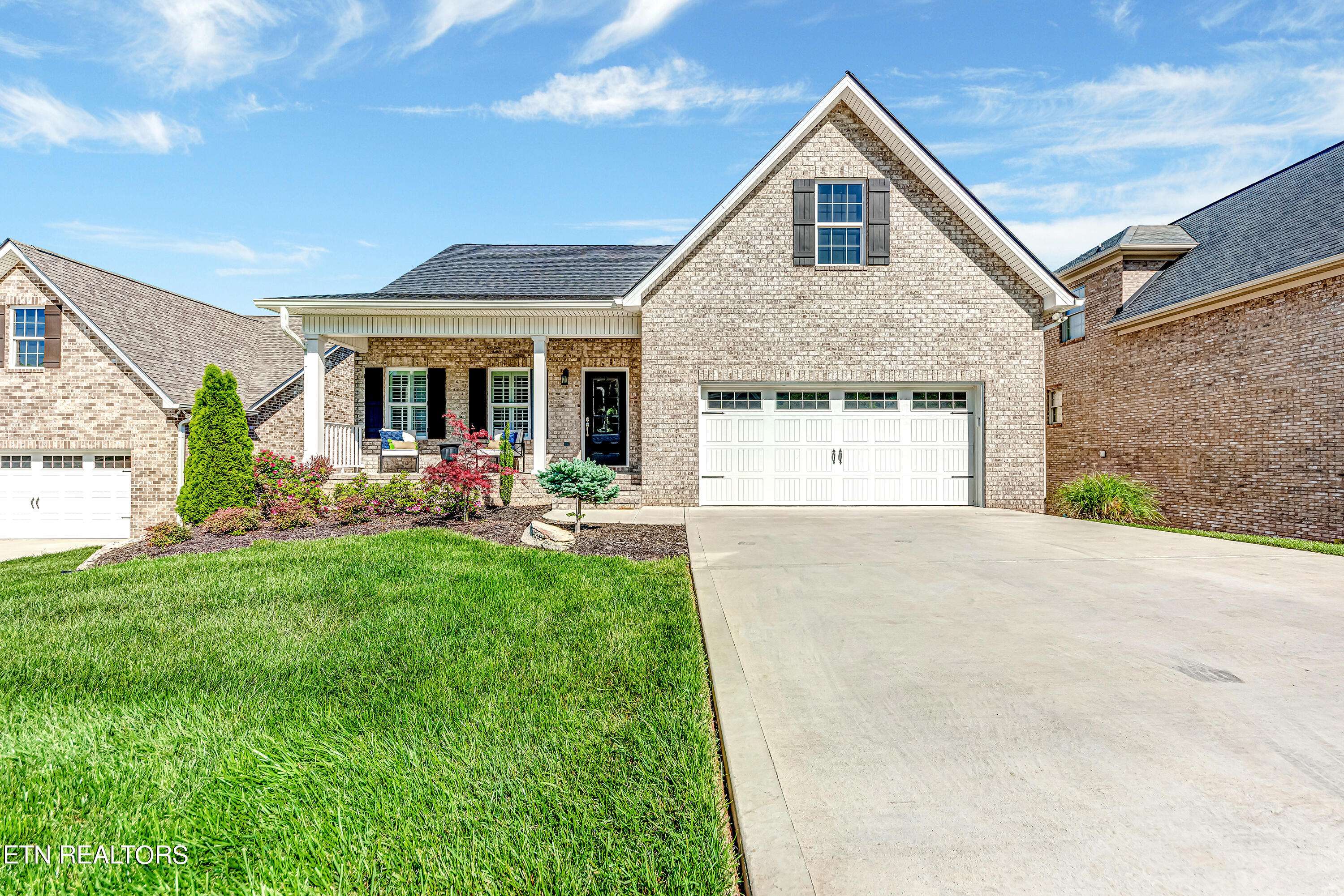 Lenoir City, TN 37772,589 Timberline DR