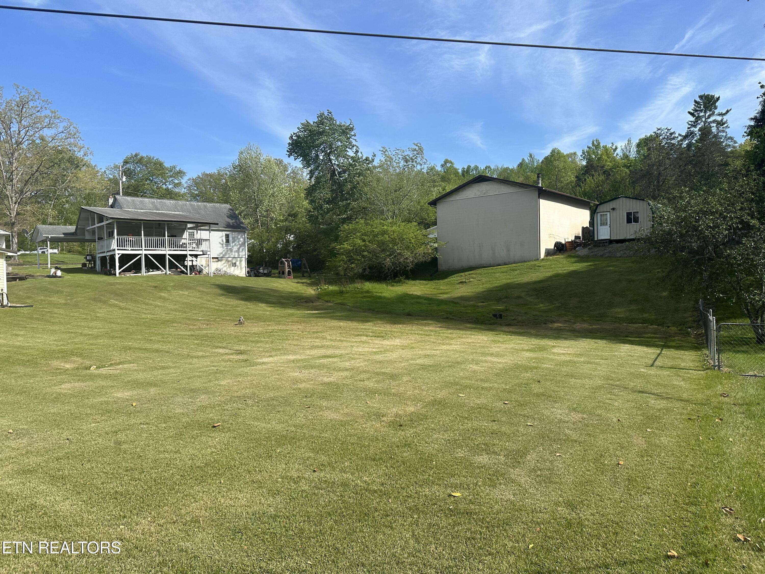 Oliver Springs, TN 37840,0 Oak DR