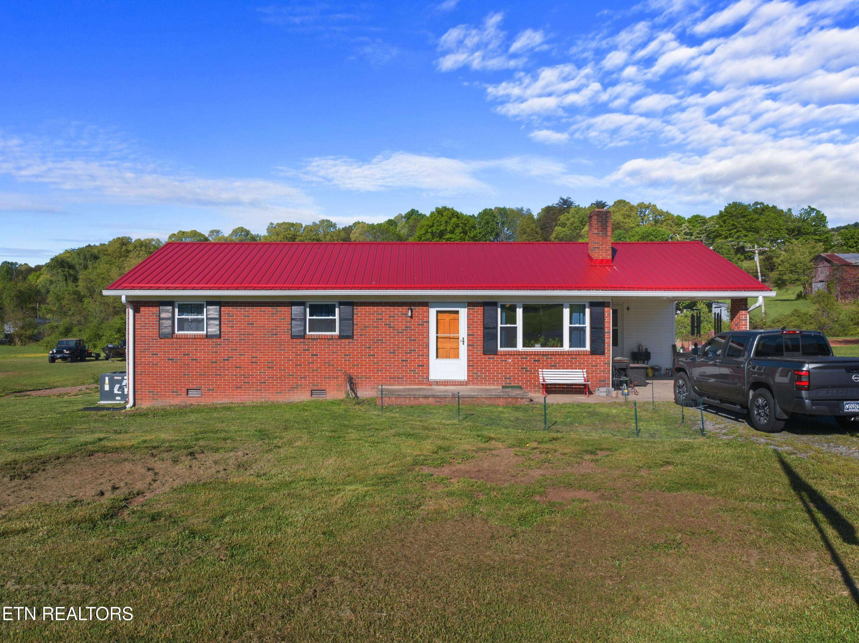 Rogersville, TN 37857,303 Morgan DR