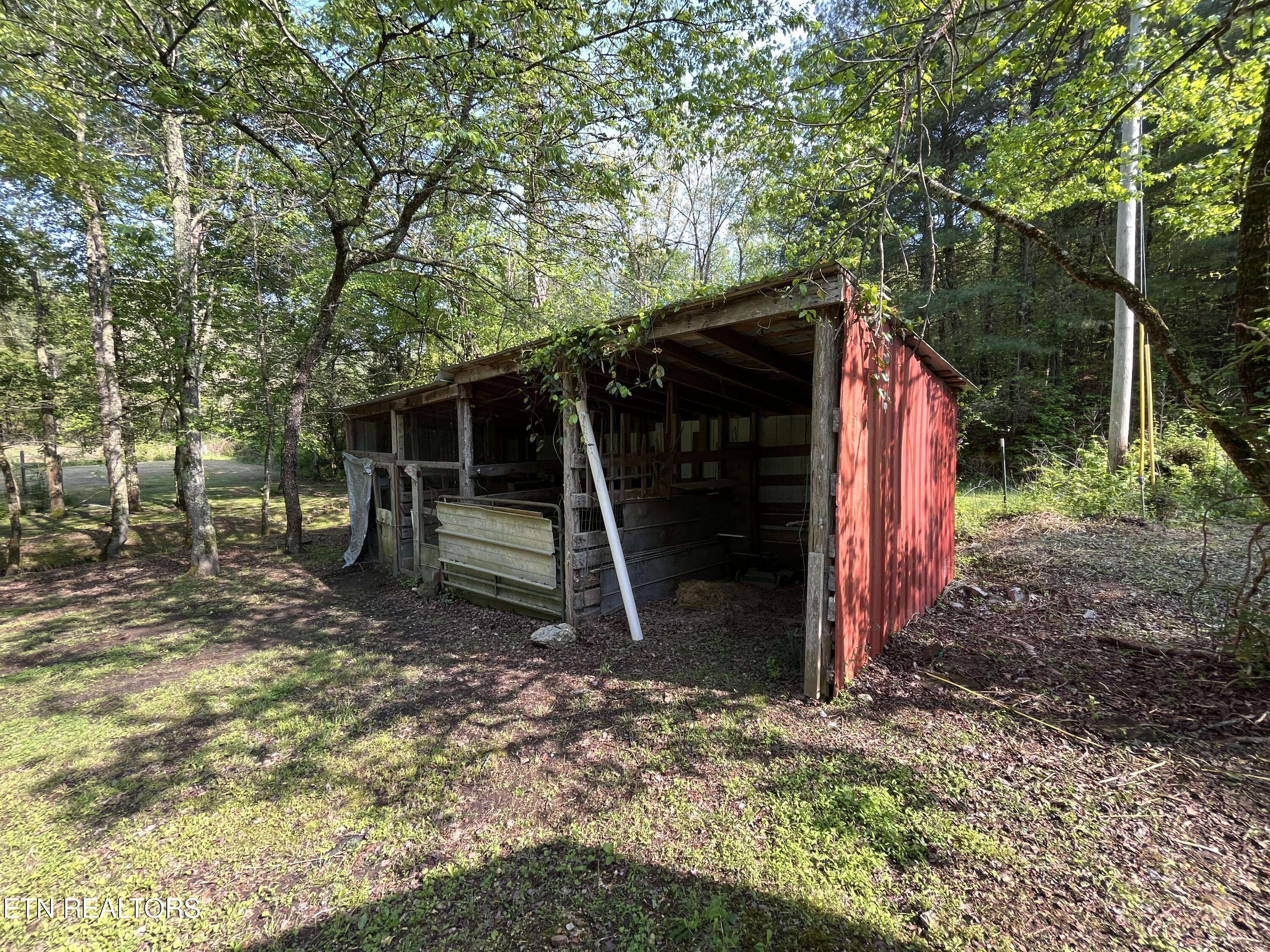 Ten Mile, TN 37880,1207 Womack Hollow Road