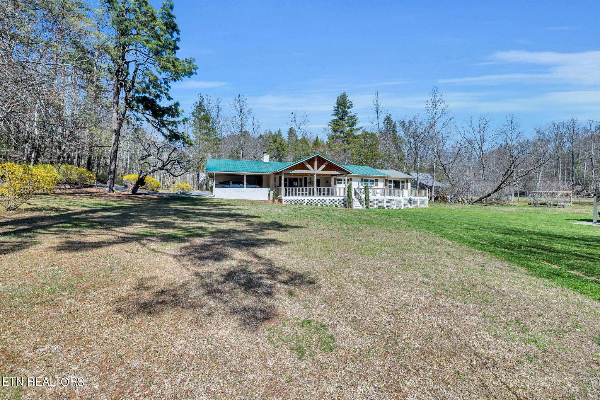 Tellico Plains, TN 37385,1628 Turkey Creek Rd