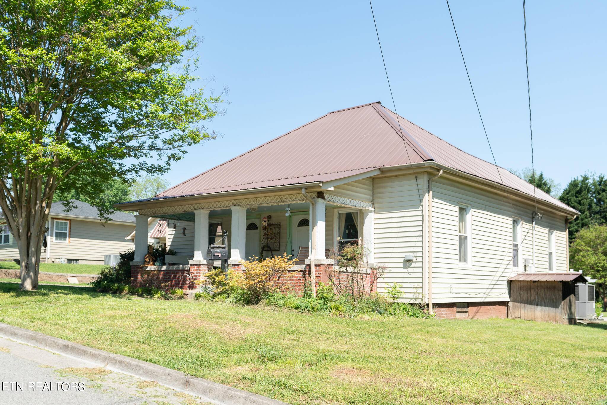 Sweetwater, TN 37874,1122 Wright St