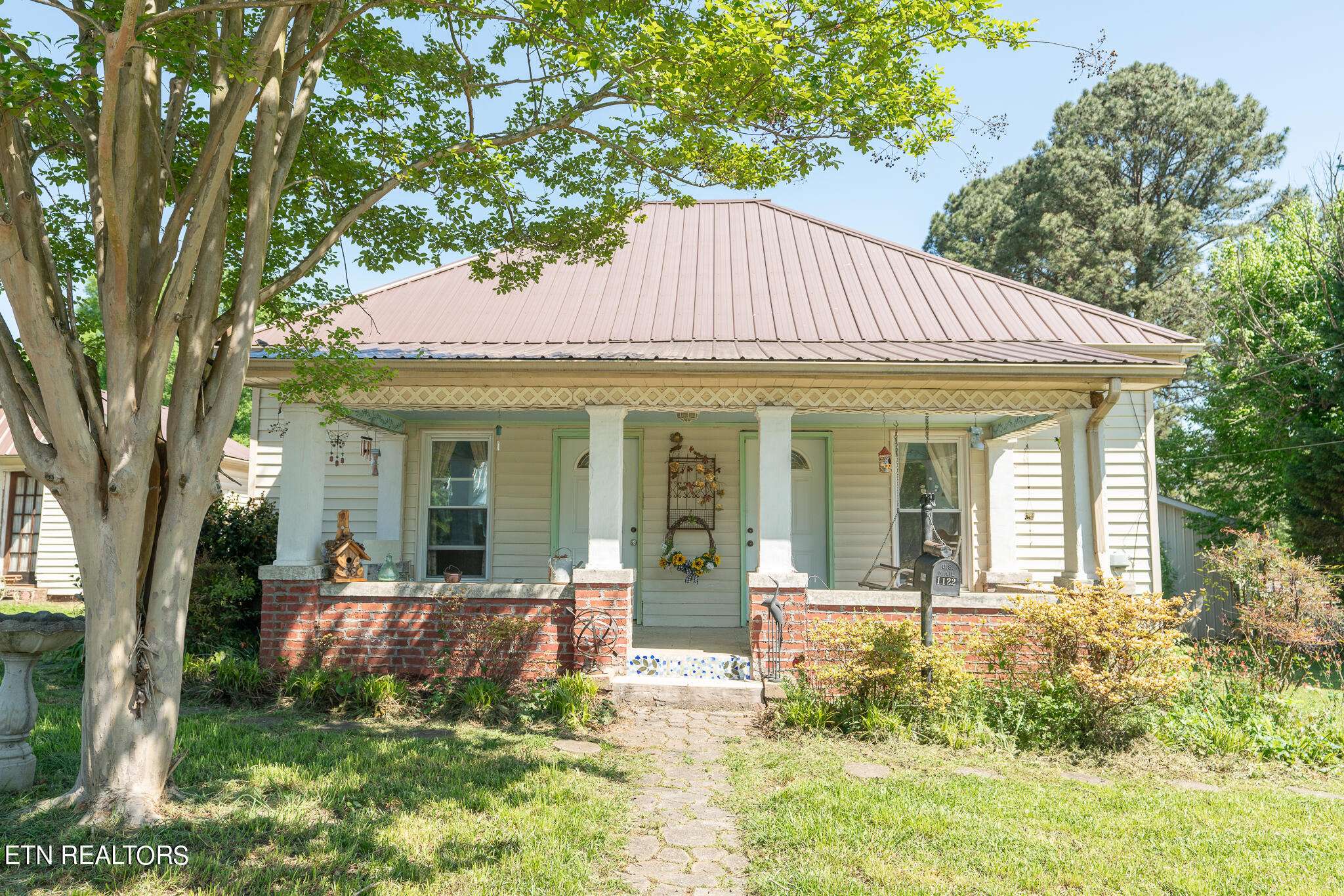 Sweetwater, TN 37874,1122 Wright St