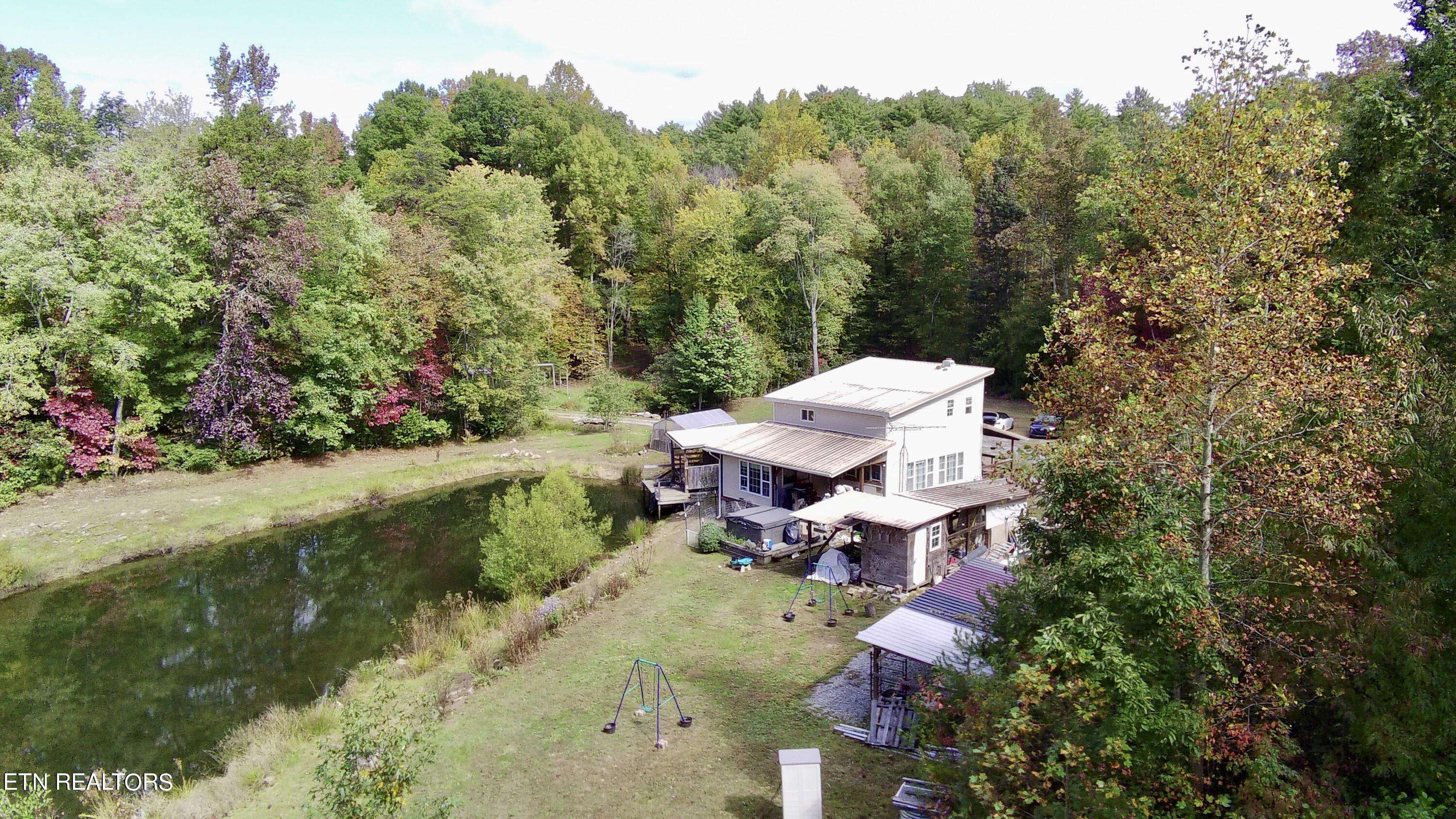 Tellico Plains, TN 37385,192 Massingale Rd