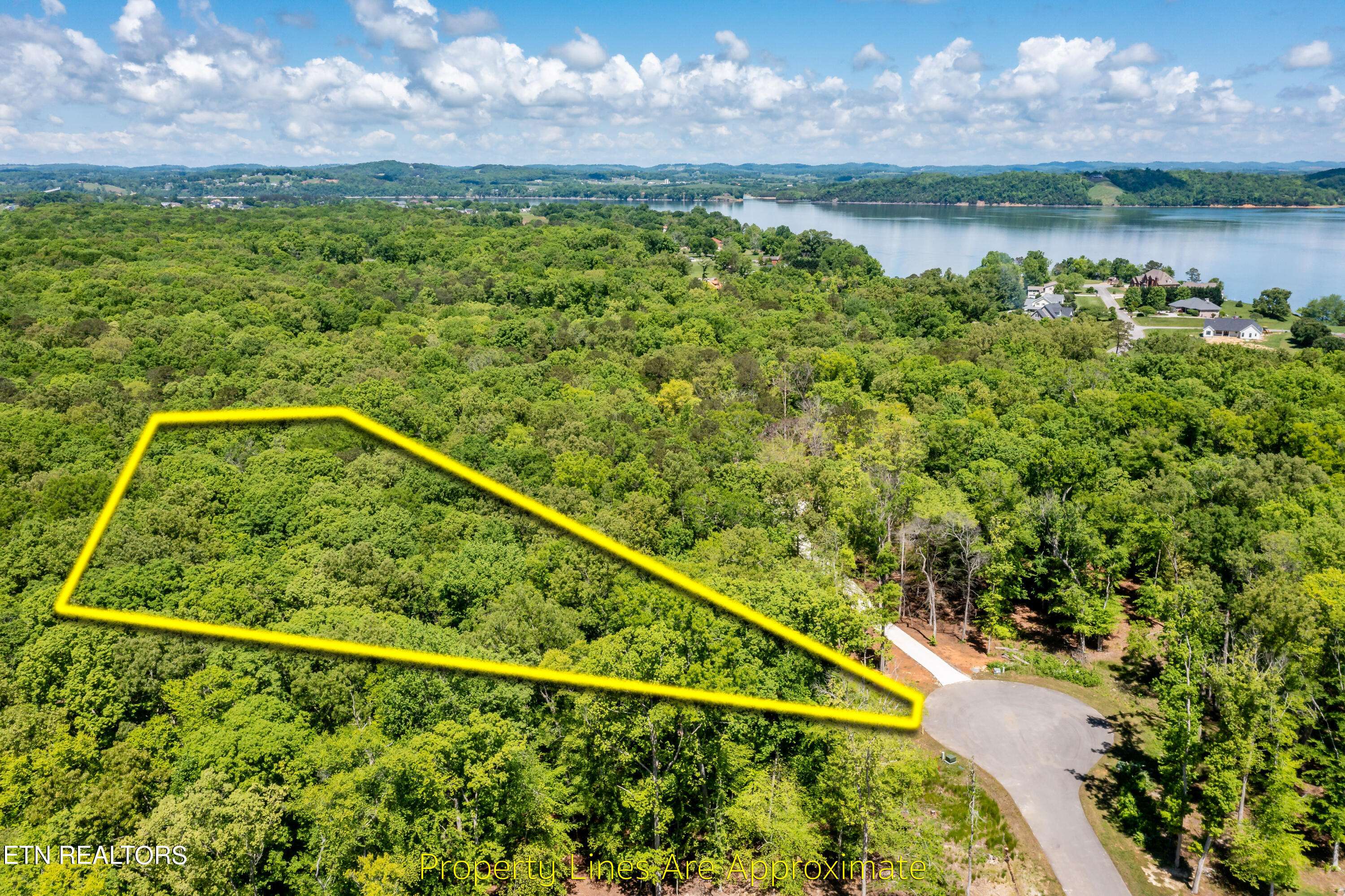 Dandridge, TN 37725,Peaceful Point Lot #11