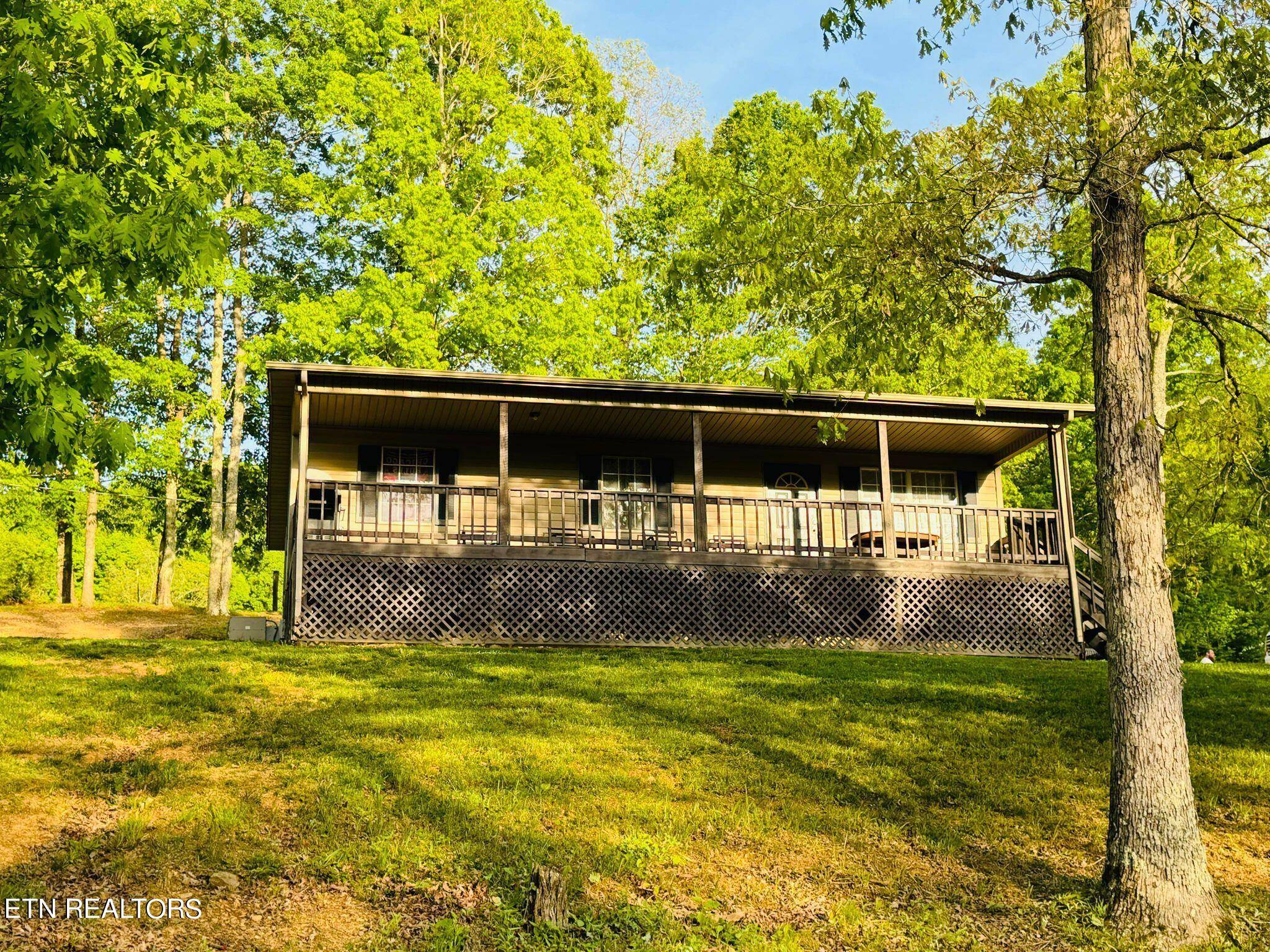 Winfield, TN 37892,1446 Alderville Rd