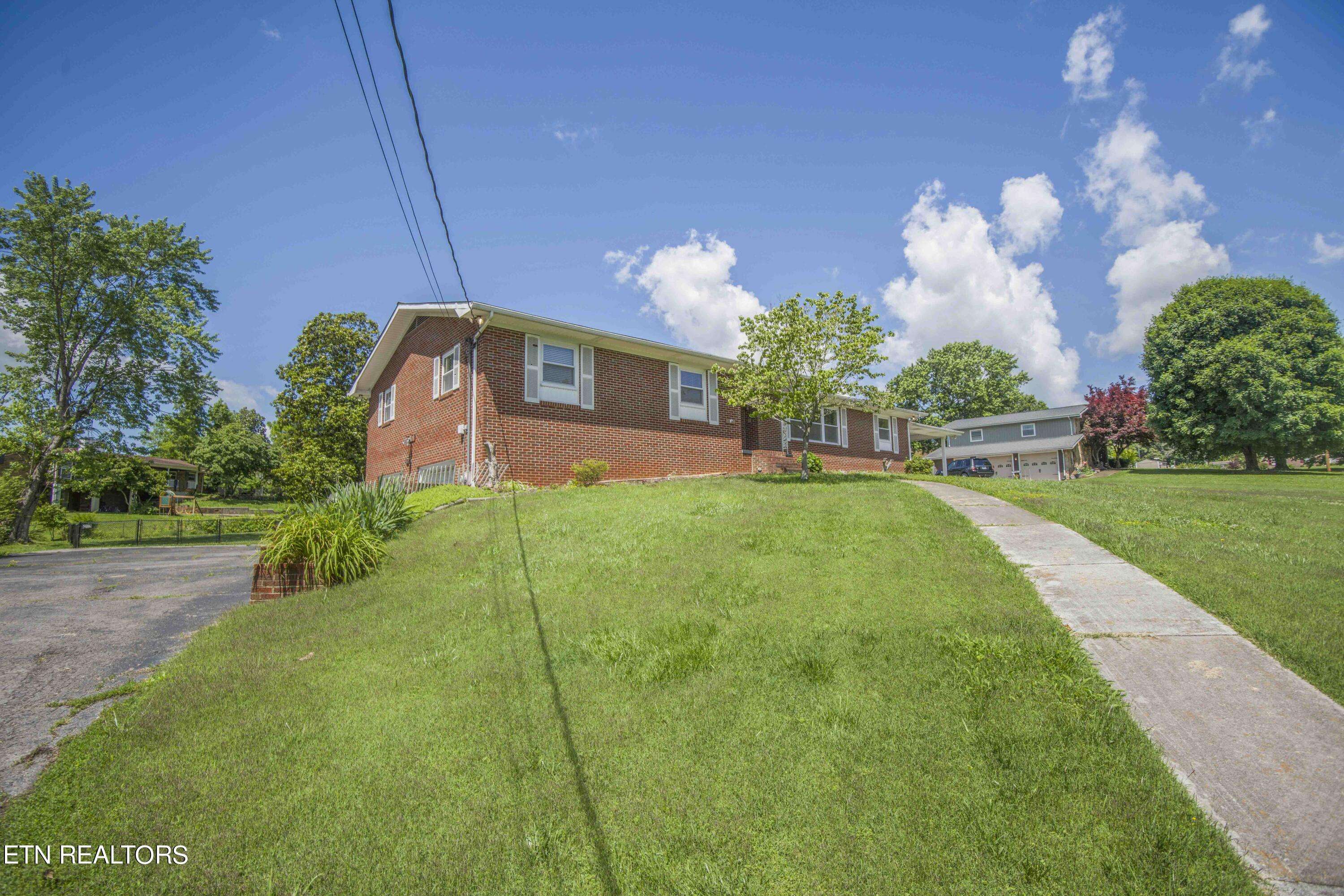 Powell, TN 37849,4824 Macmont CIR