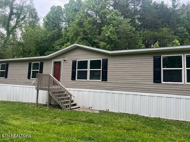 Oliver Springs, TN 37840,166 Strutt St