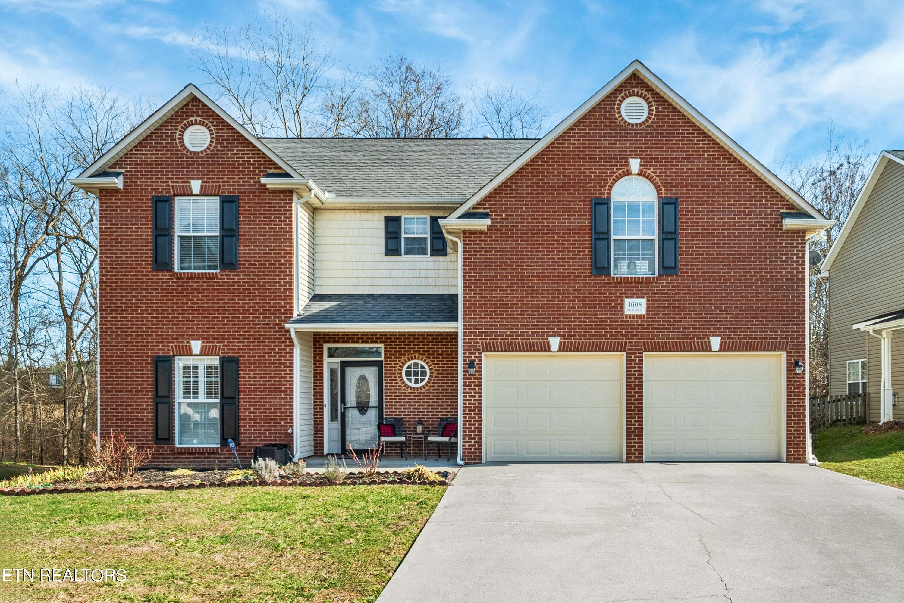 Lenoir City, TN 37772,1608 Spring Oak LN