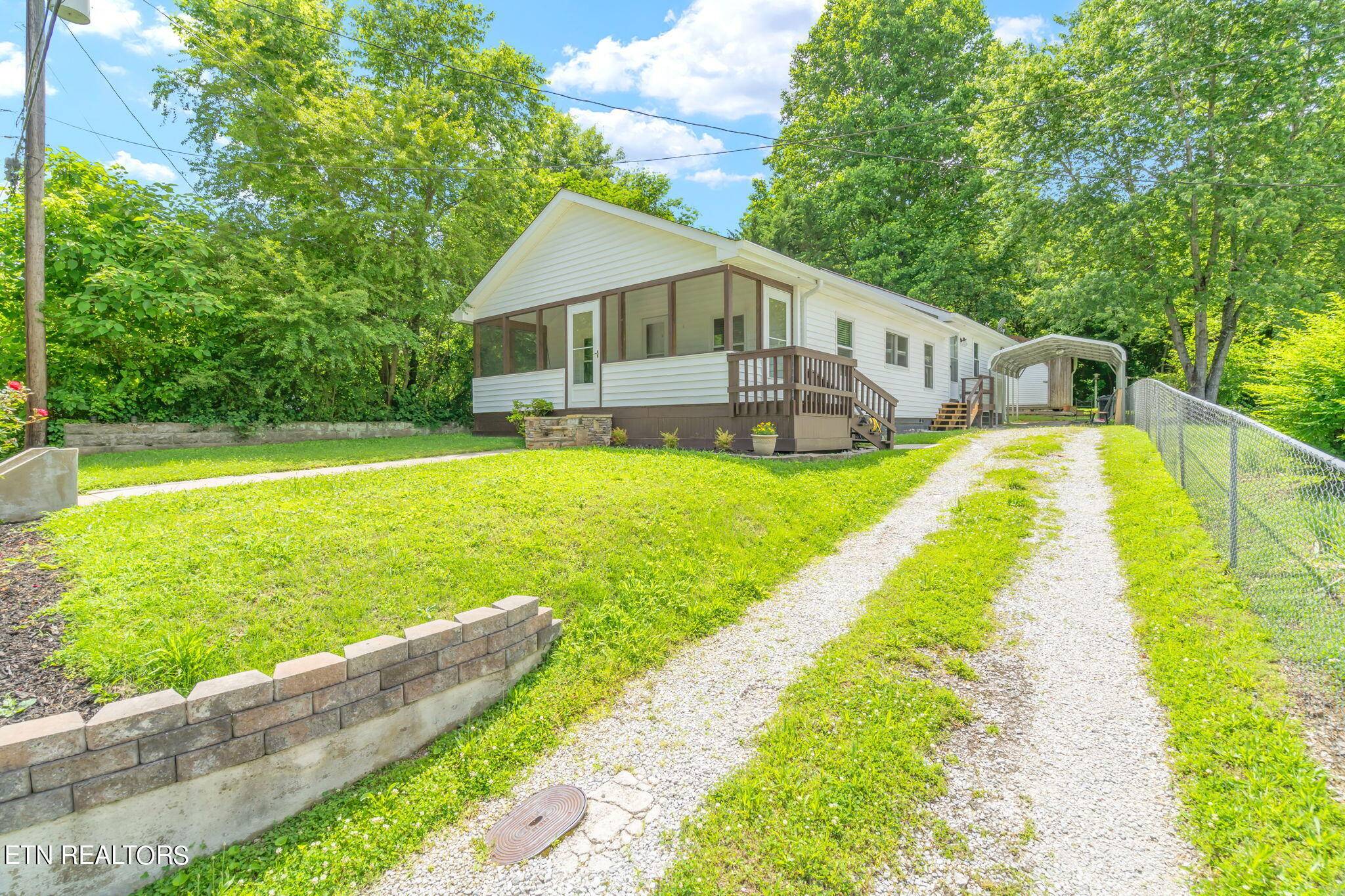 Harriman, TN 37748,406 Baumgartner Rd