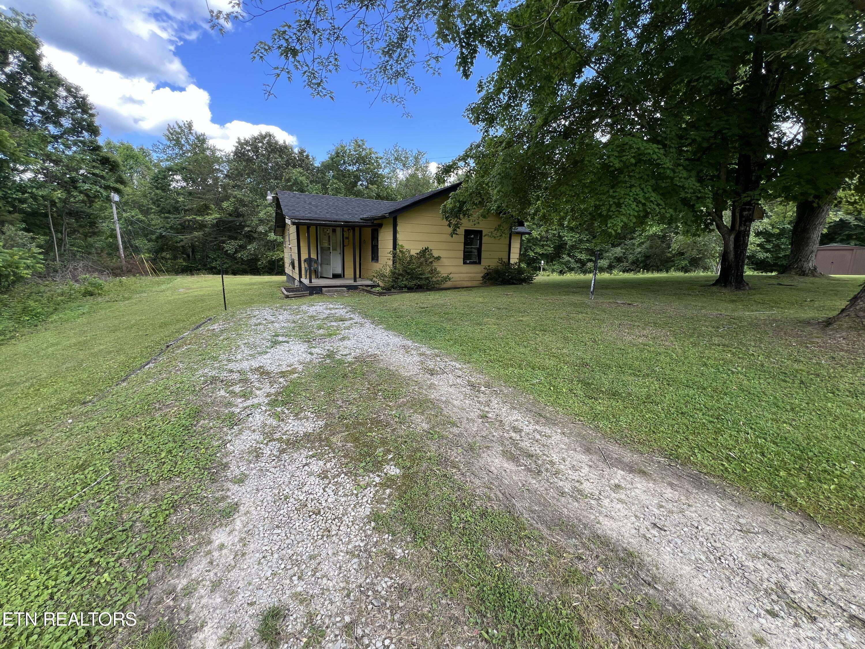 Oneida, TN 37841,435 Sherman Carson Rd