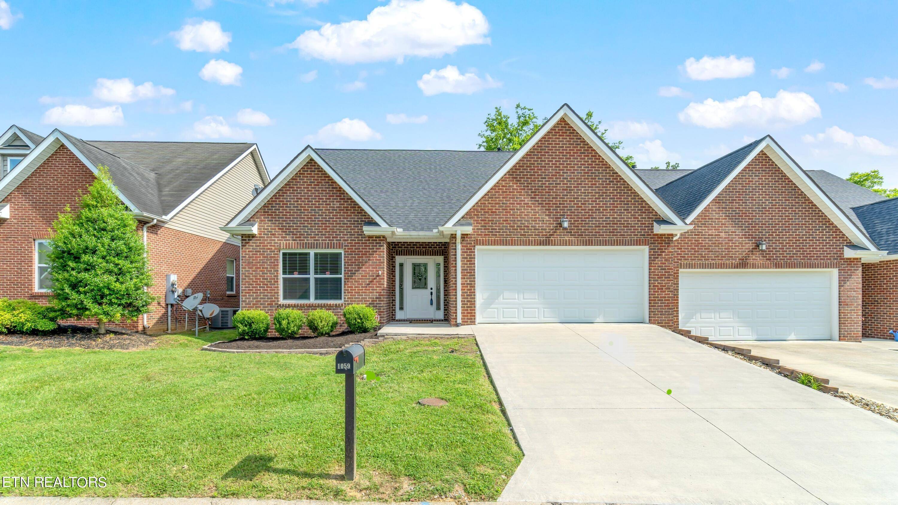 Sevierville, TN 37876,1059 Woullard WAY