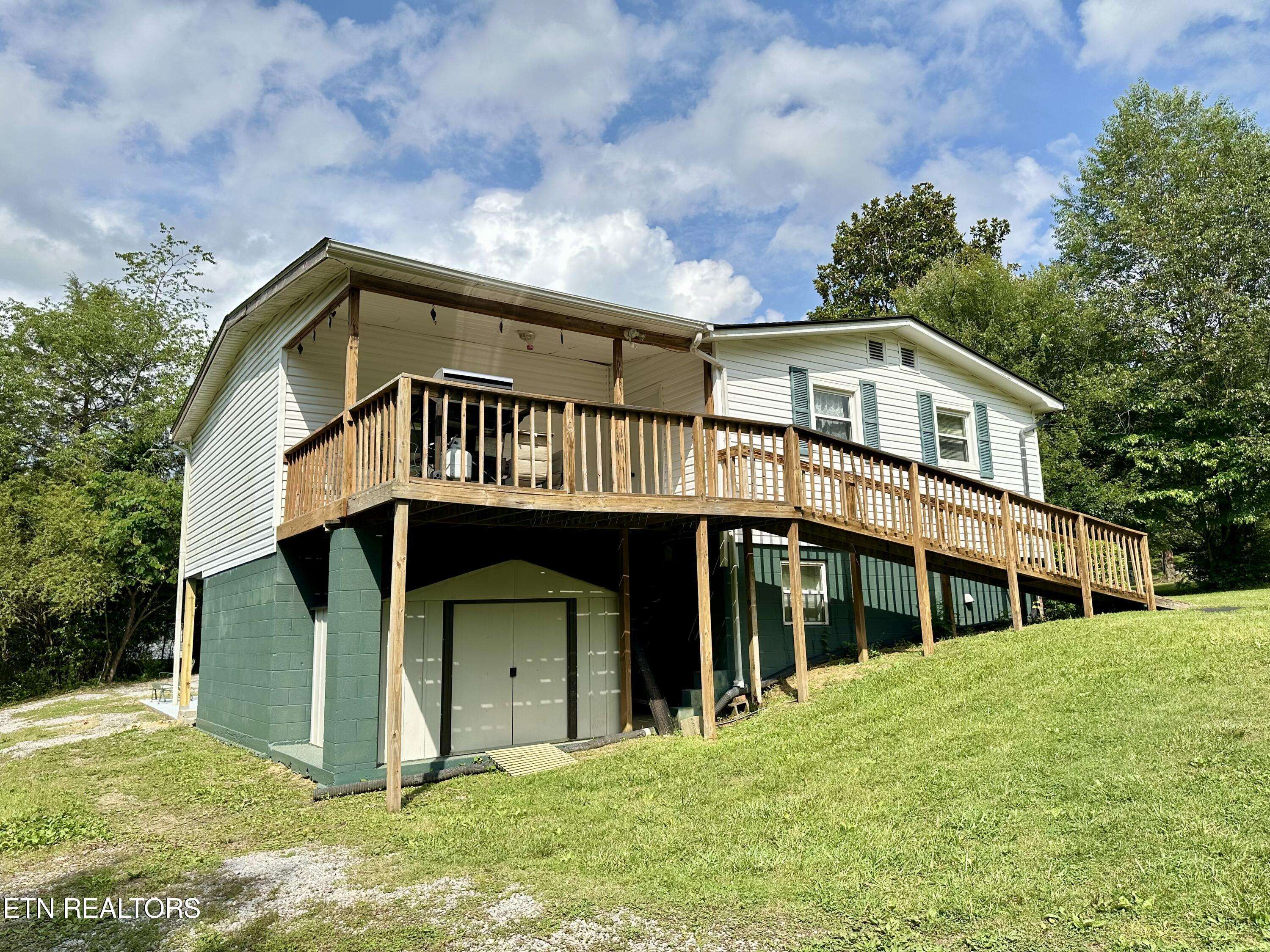 Friendsville, TN 37737,909 Union Grove Rd