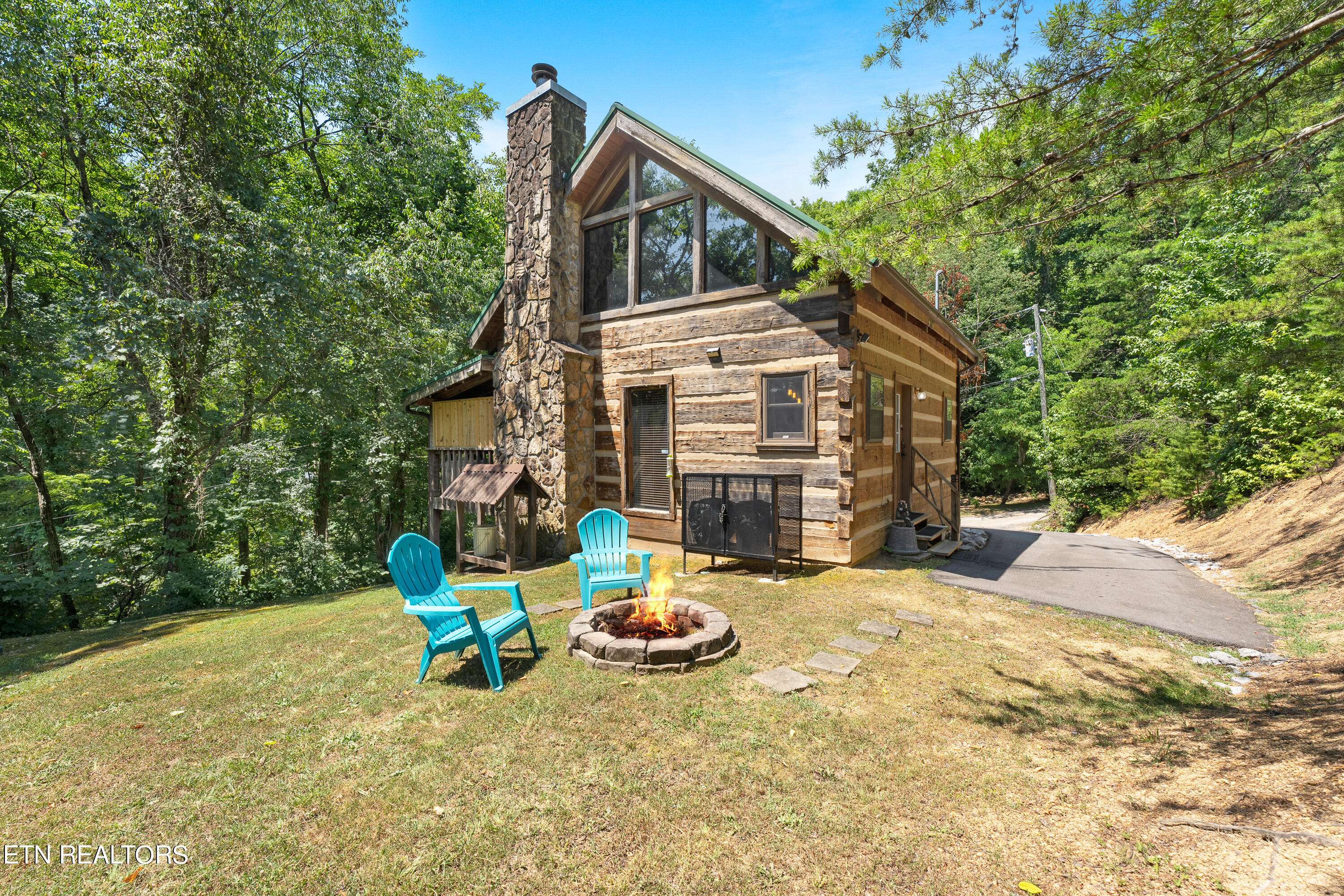 Sevierville, TN 37876,2110 Rising Fawn WAY