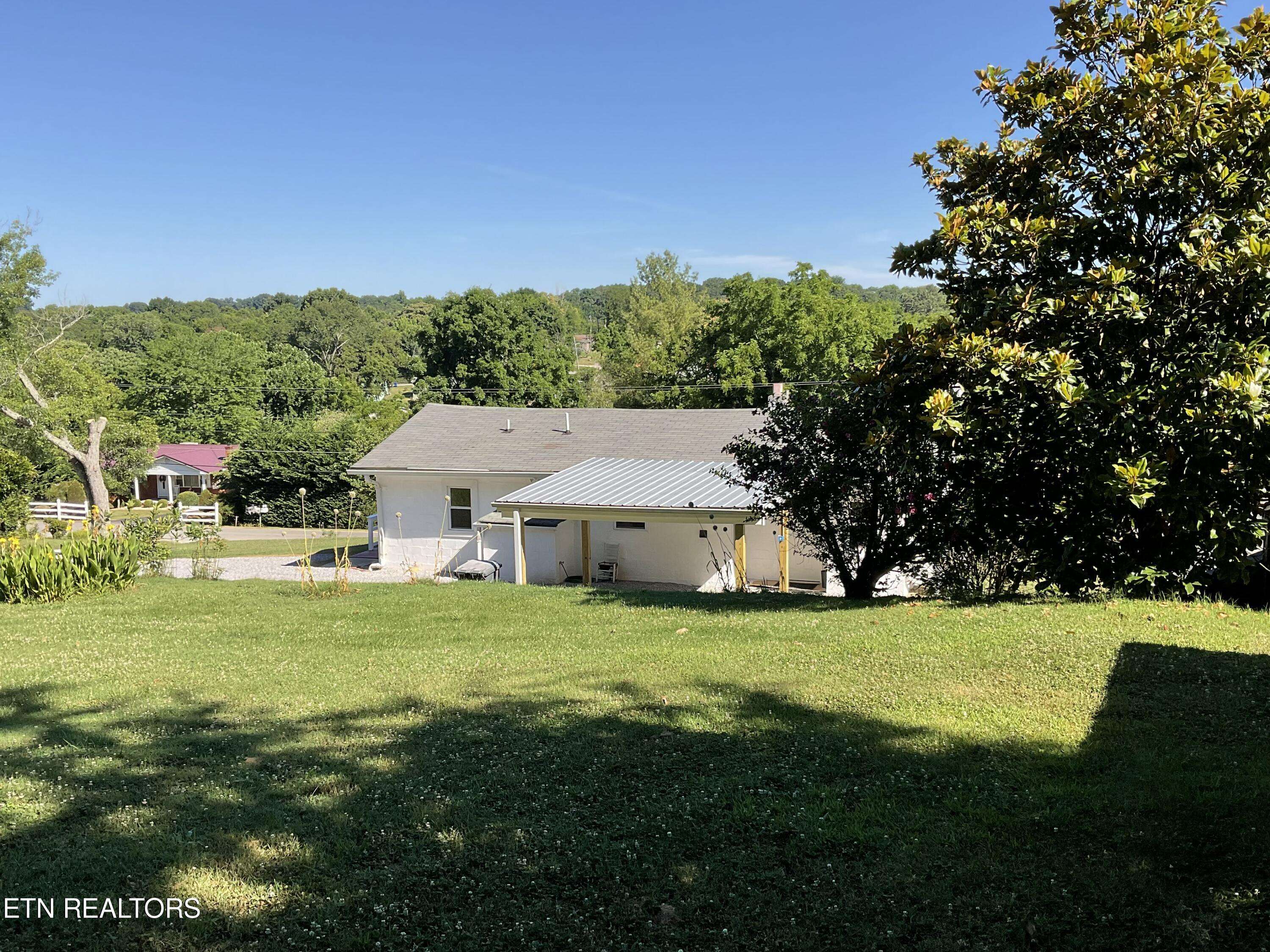 Dandridge, TN 37725,1245 Sugar Fork Rd