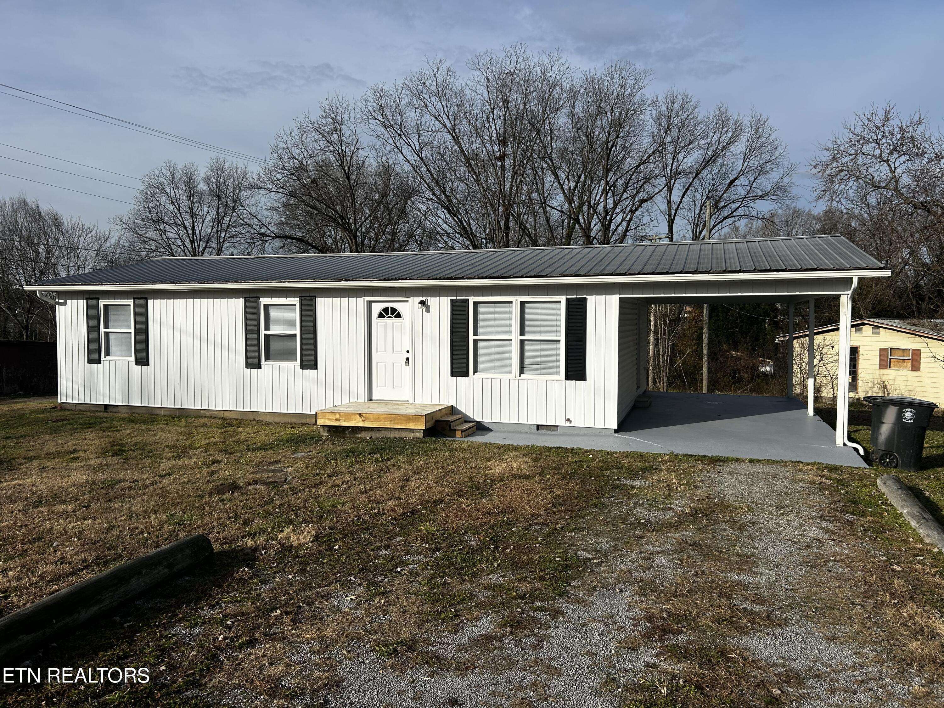 Athens, TN 37303,112 Ray St