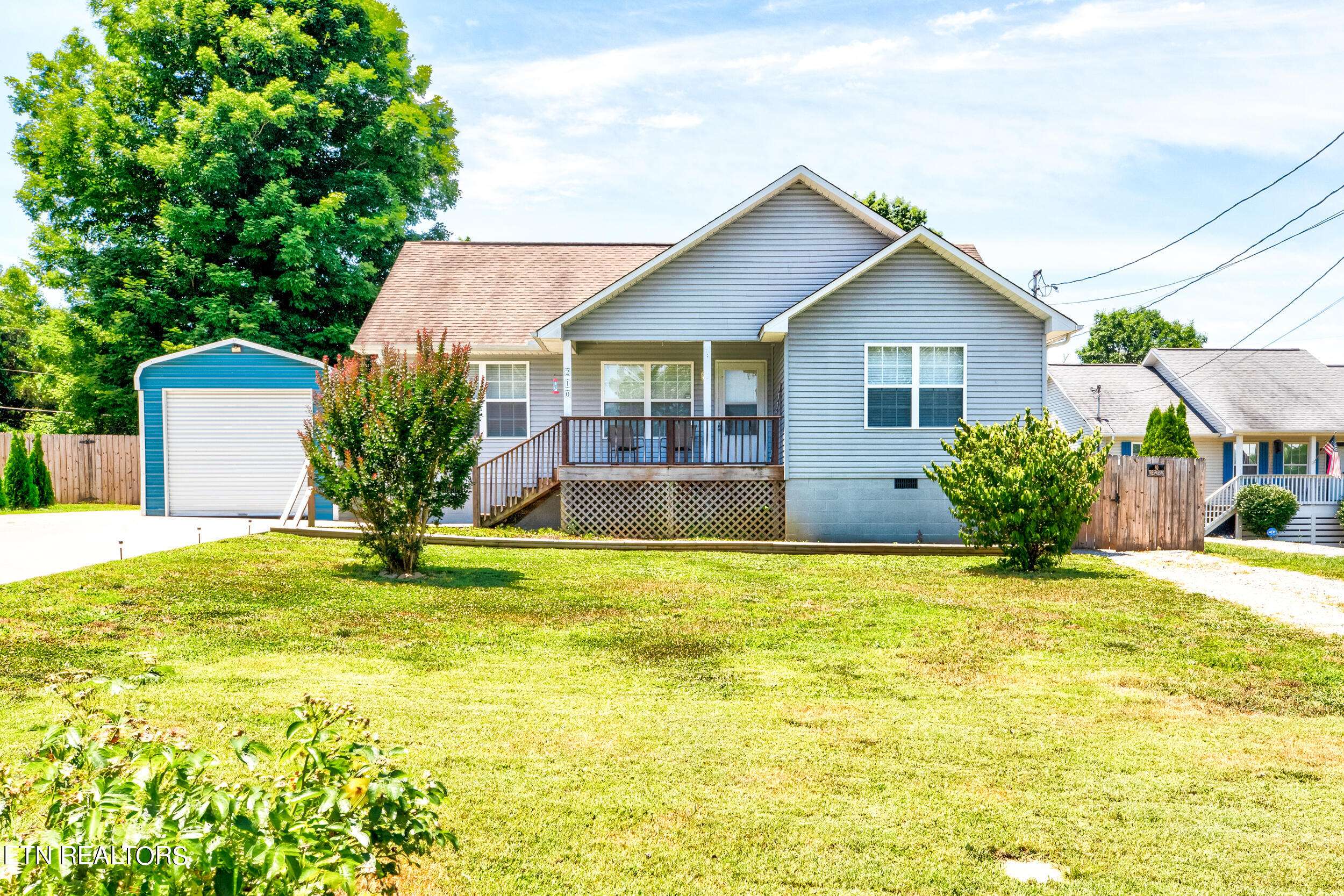 Lafollette, TN 37766,210 Sandy CIR