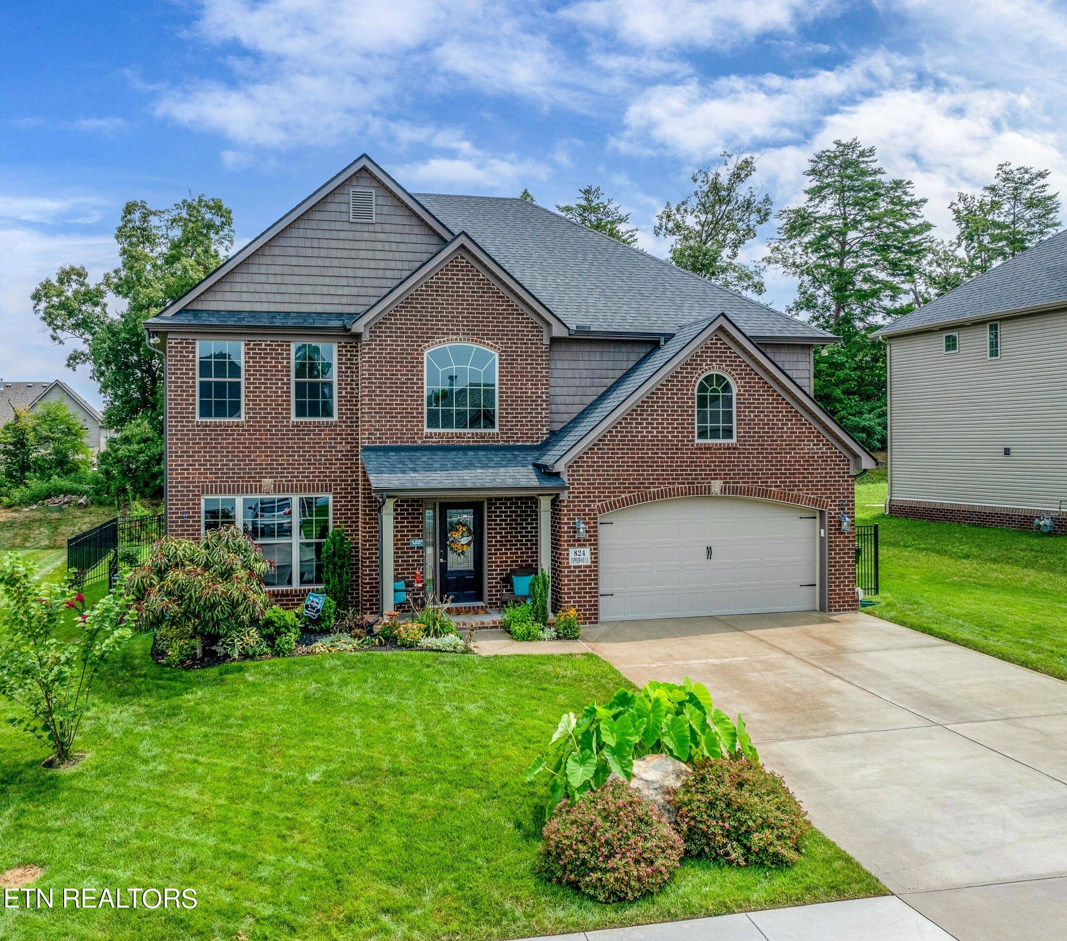 Maryville, TN 37801,824 Copperwood LN