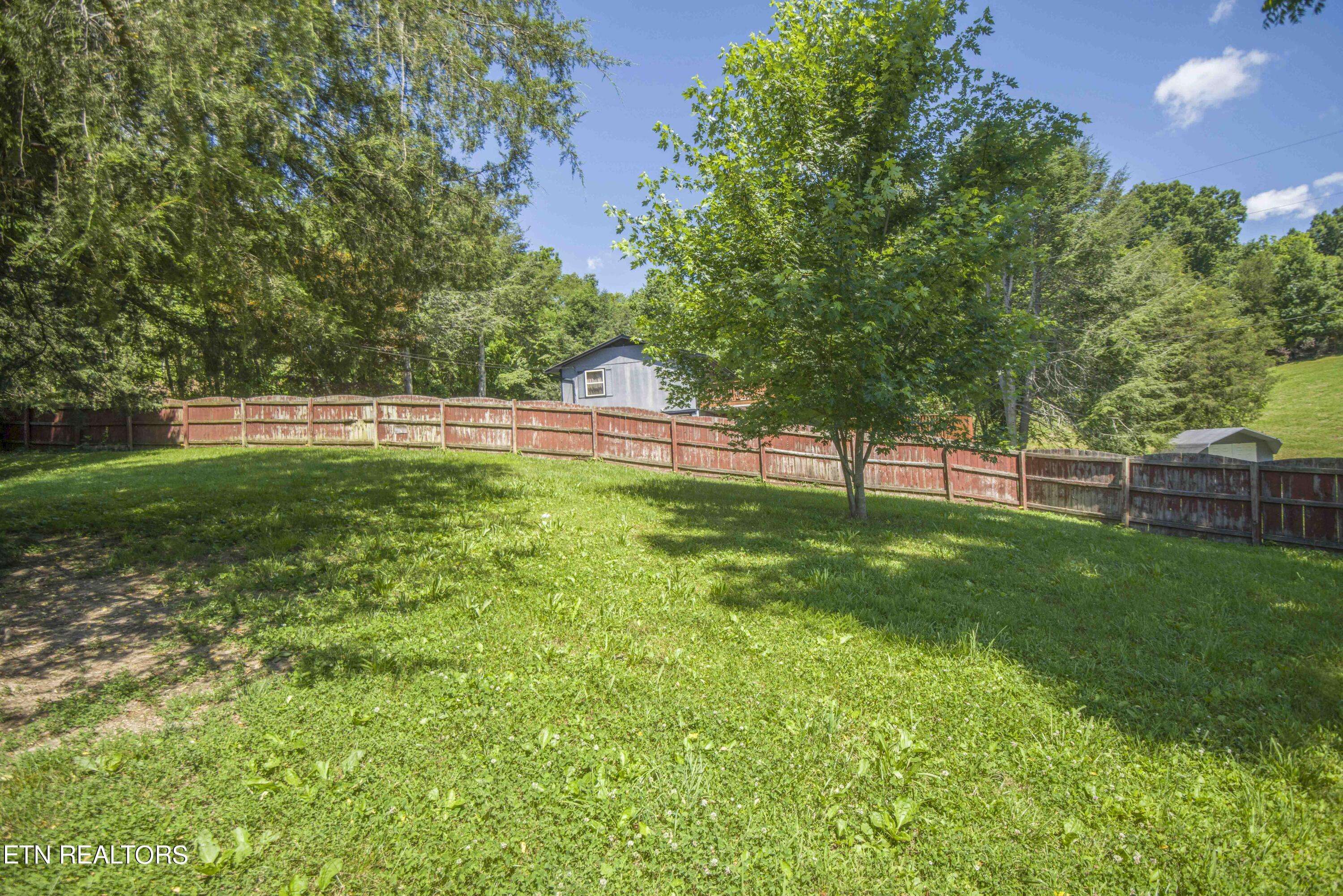 Tazewell, TN 37879,514 Richardson Rd