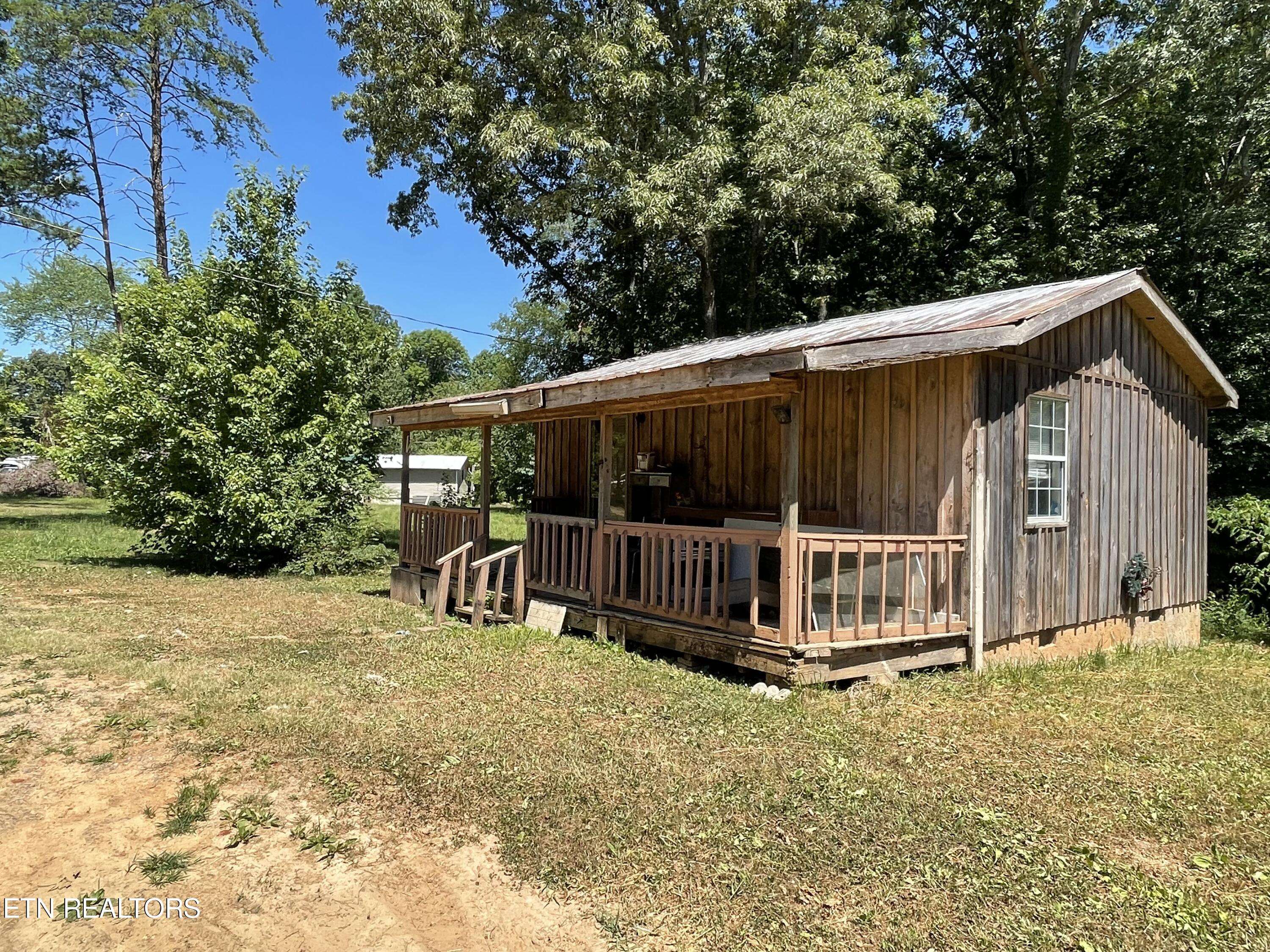 Benton, TN 37307,101 Jt Qualls LN