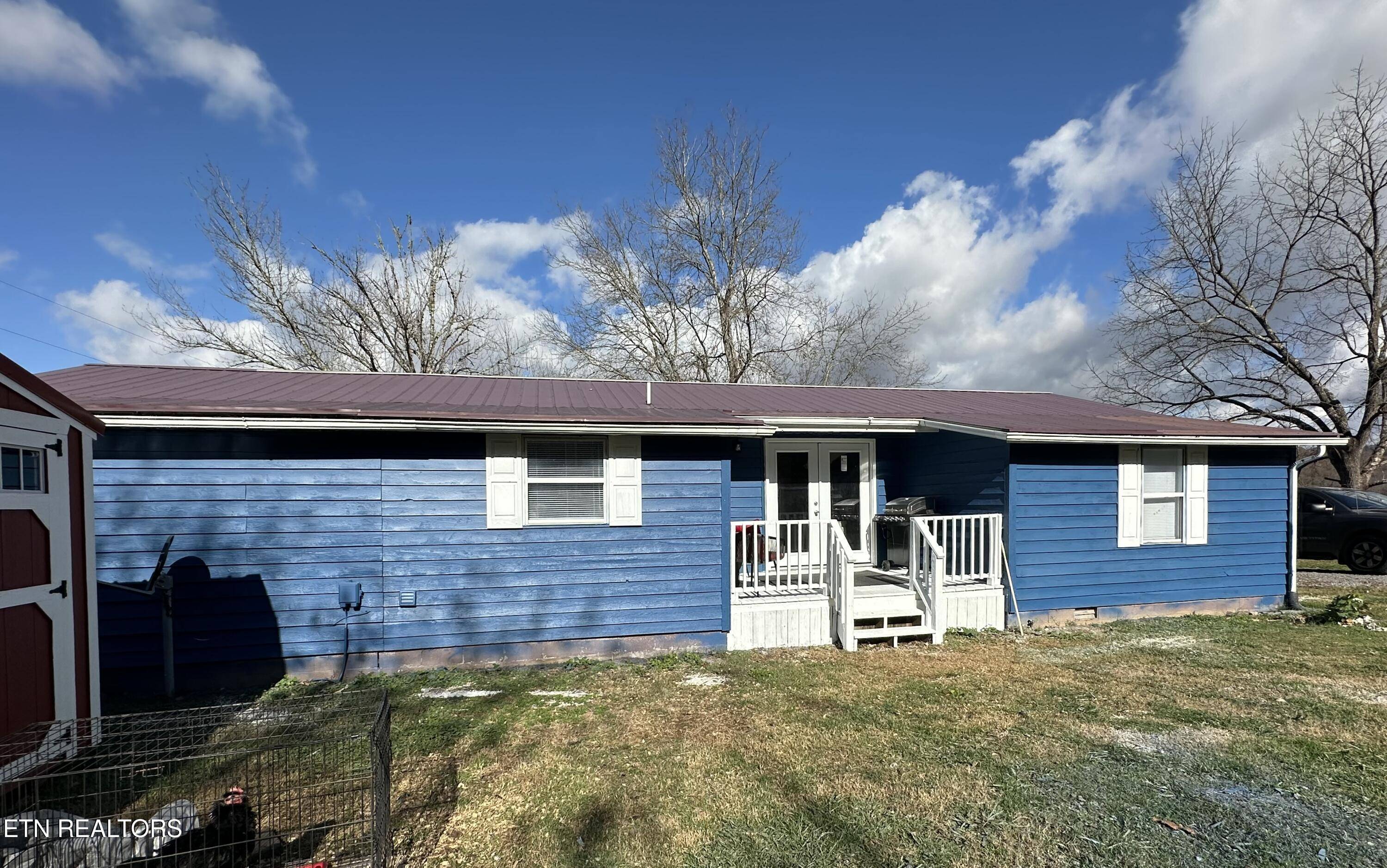 Jonesville, VA 24263,10955 Middle Wallens Creek Rd