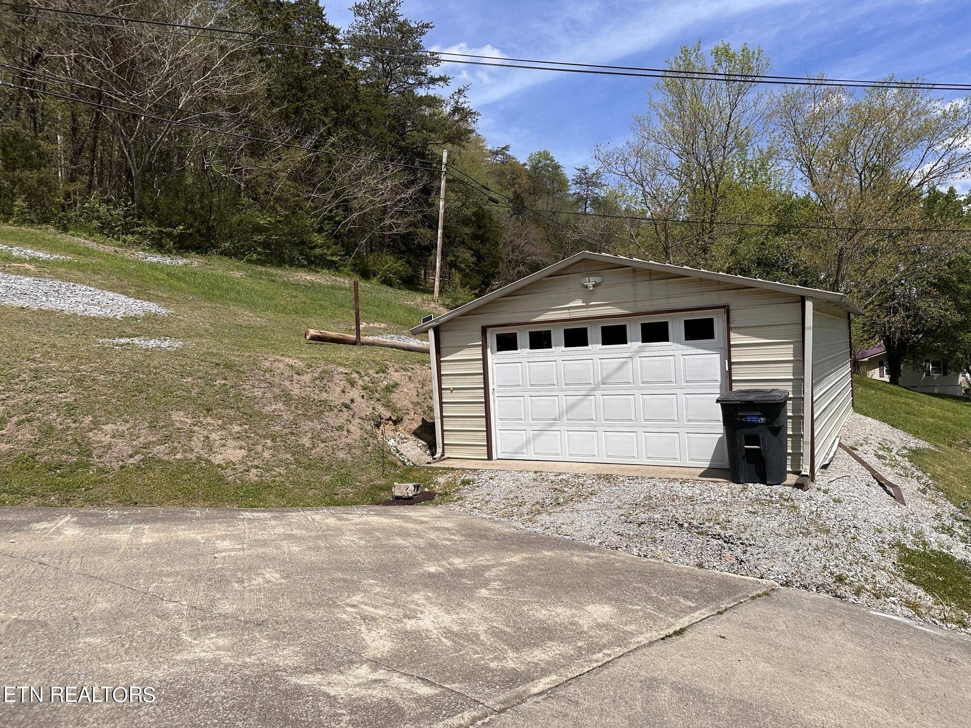 Coldiron, KY 40819,11566 US-119