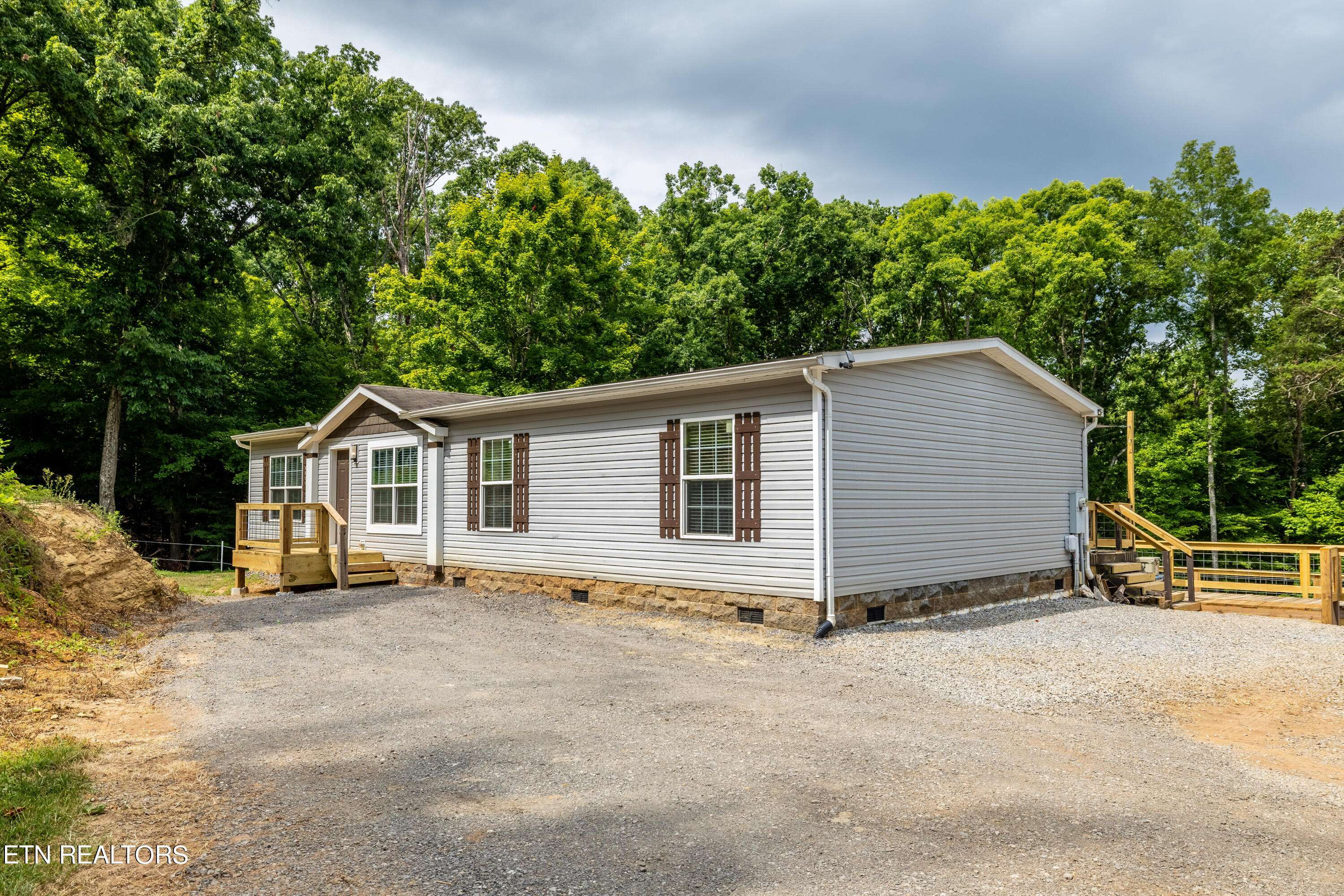 Friendsville, TN 37737,1005 Freda LN