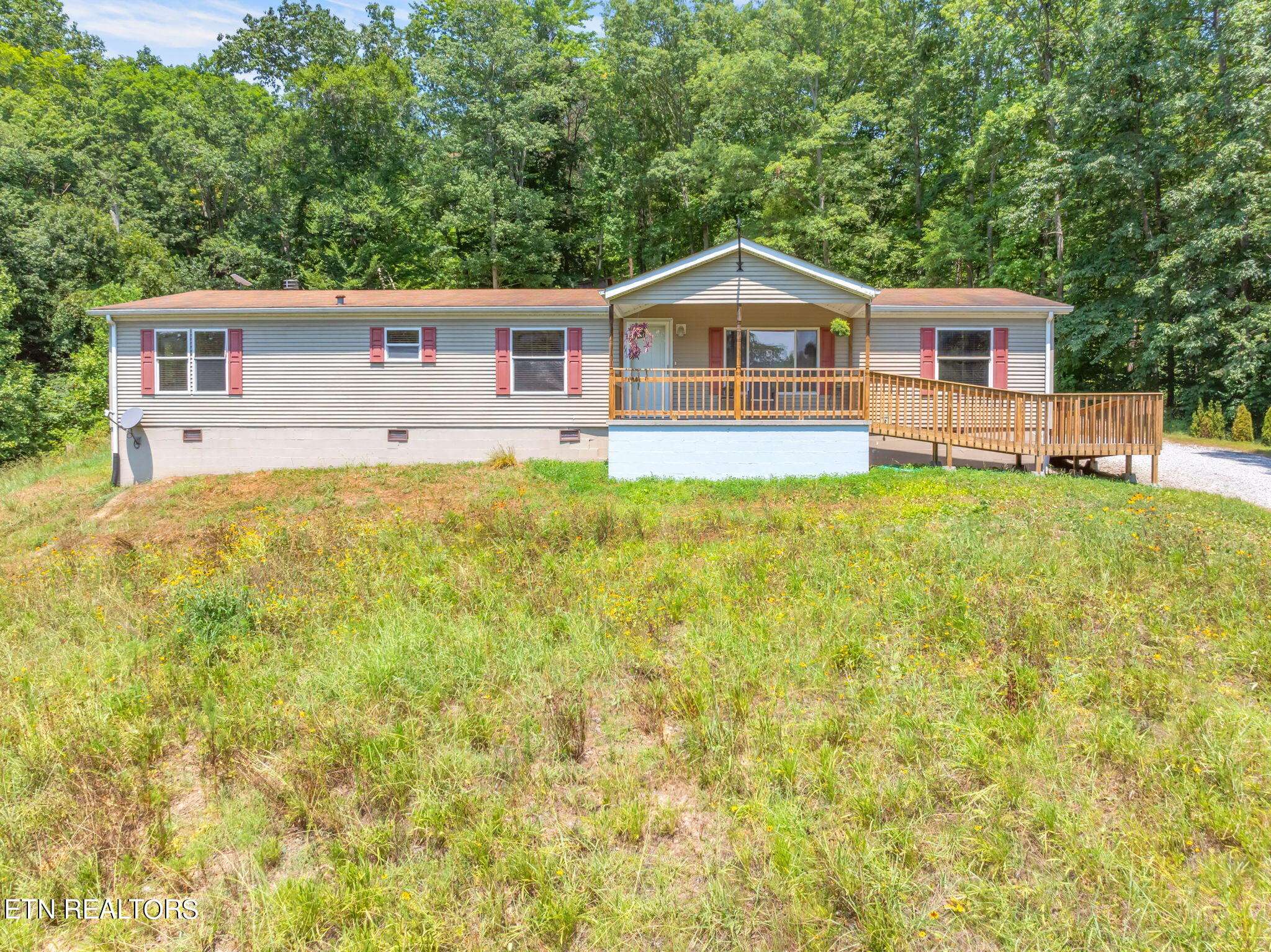 Maynardville, TN 37807,304 Comb Ridge Rd