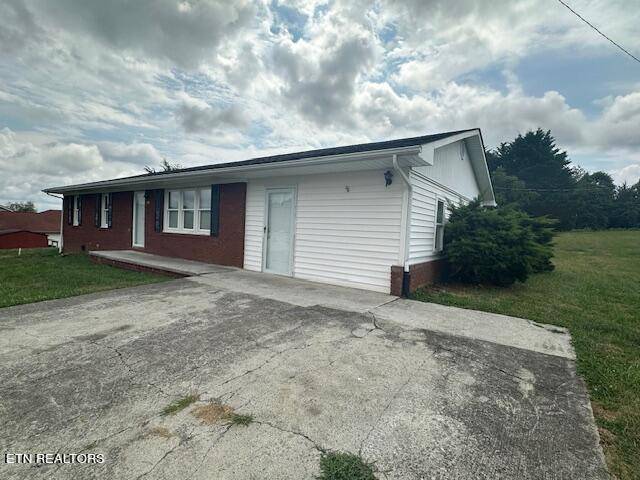 Cumberland Gap, TN 37724,400 Redbird CIR