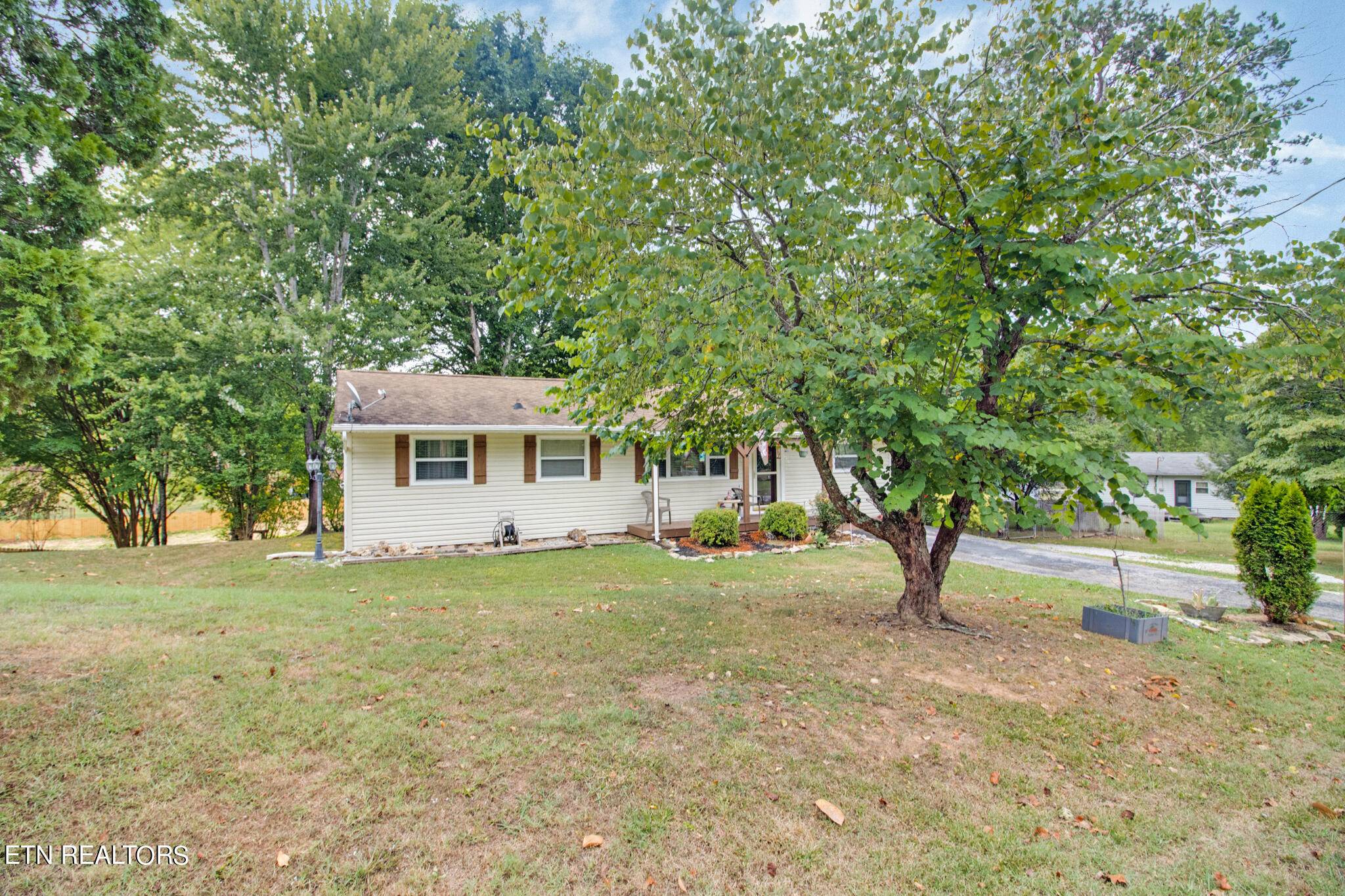 Harriman, TN 37748,212 Reba Ave