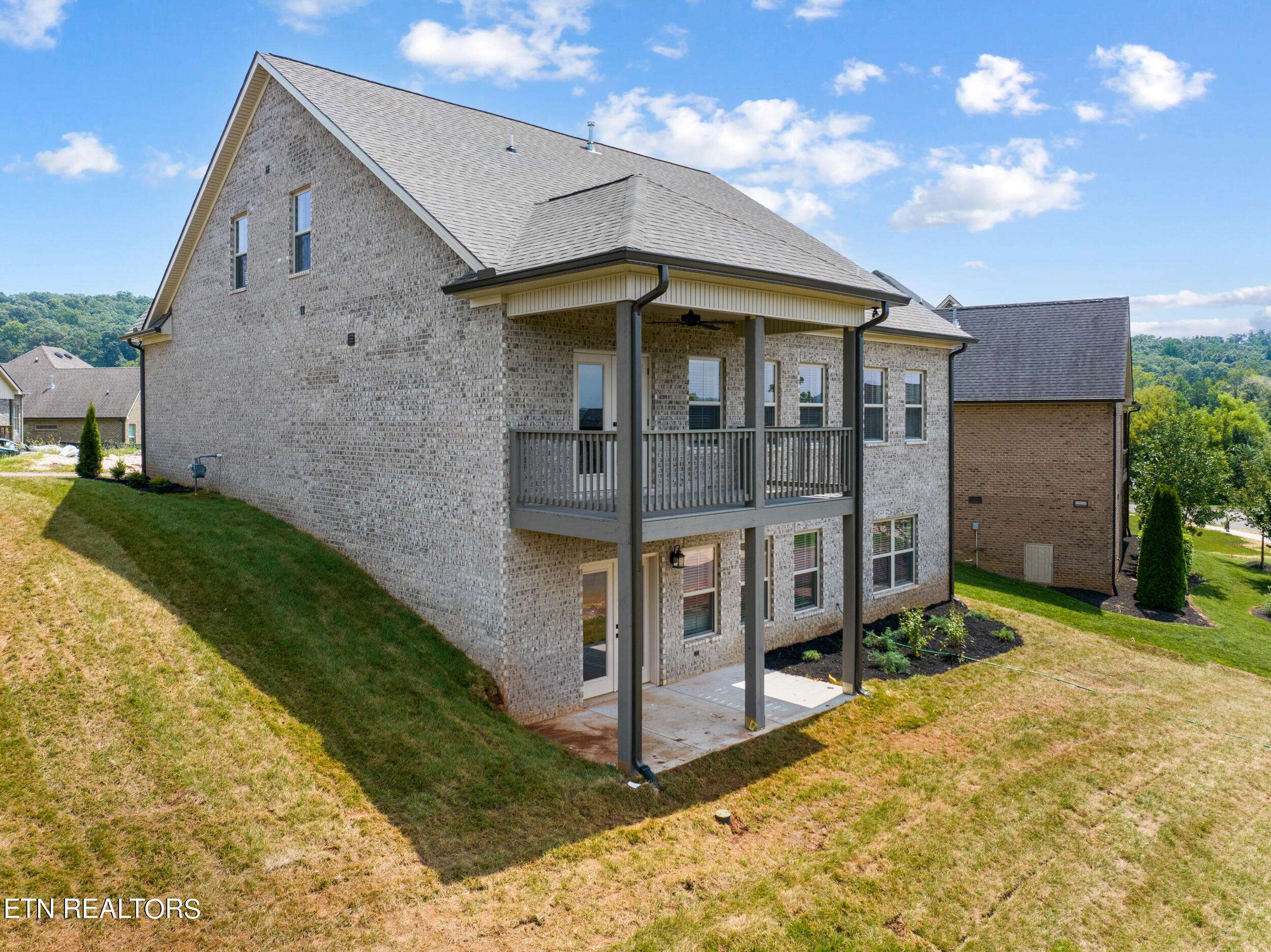 Knoxville, TN 37932,2527 Mishas Meadow WAY