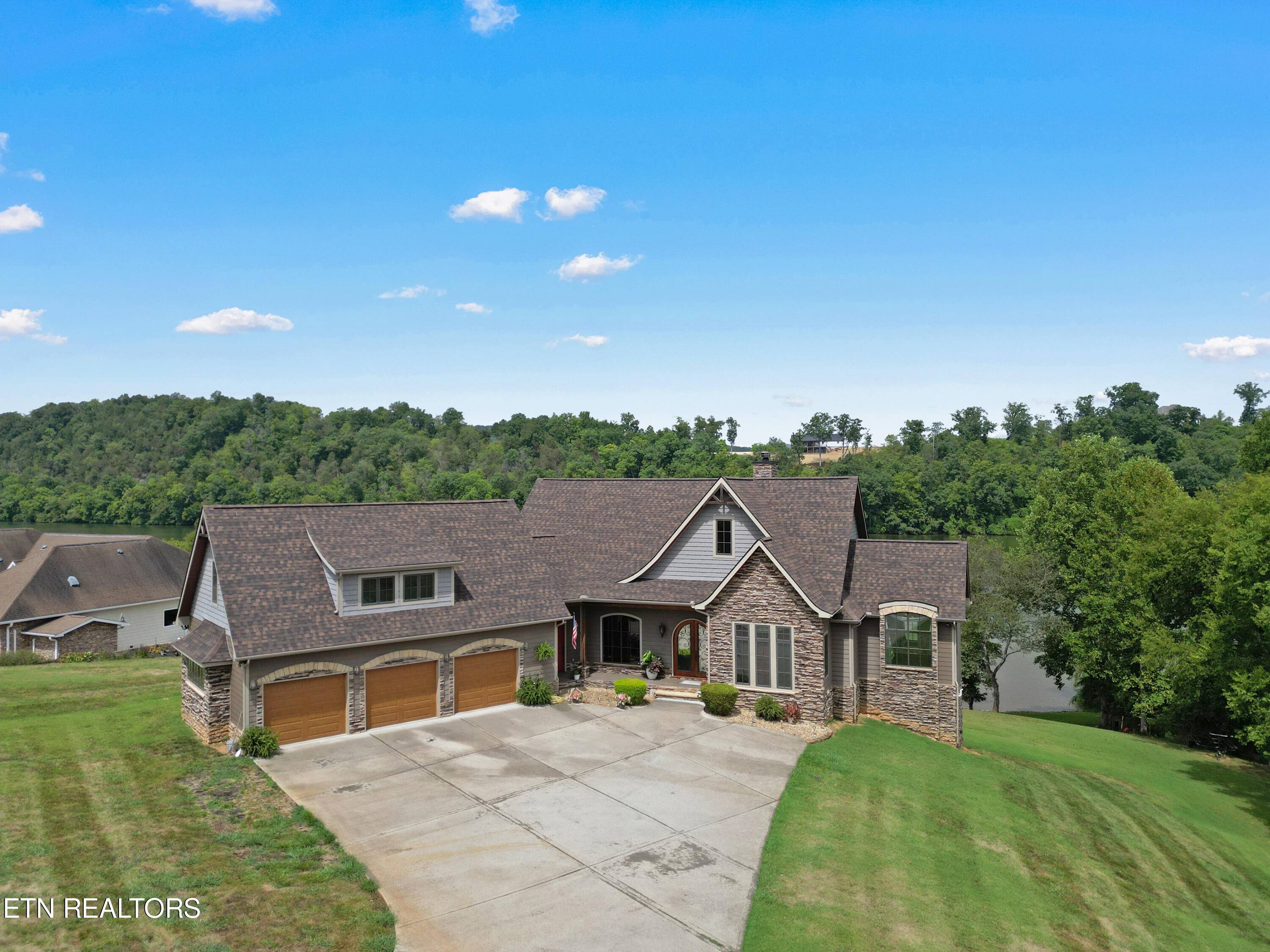 Kingston, TN 37763,136 Marble View DR