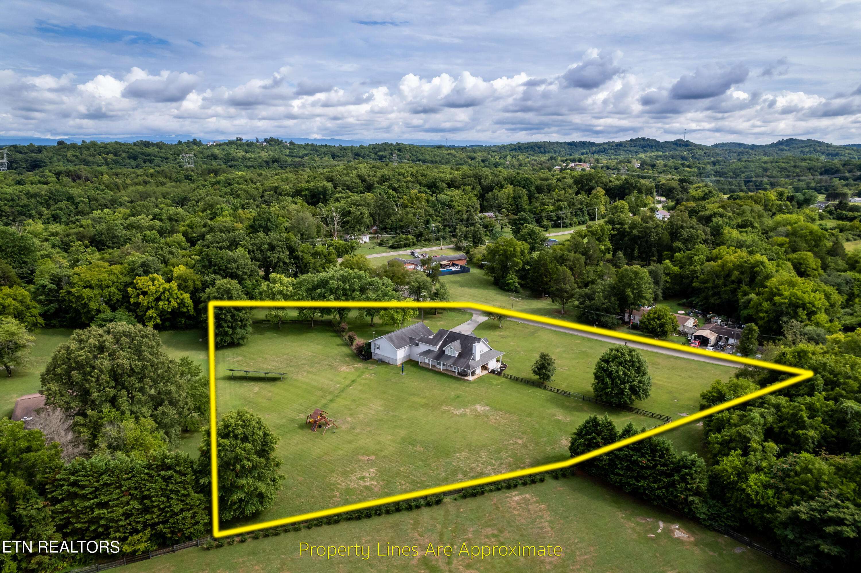 Friendsville, TN 37737,367 Cedar Crest LN