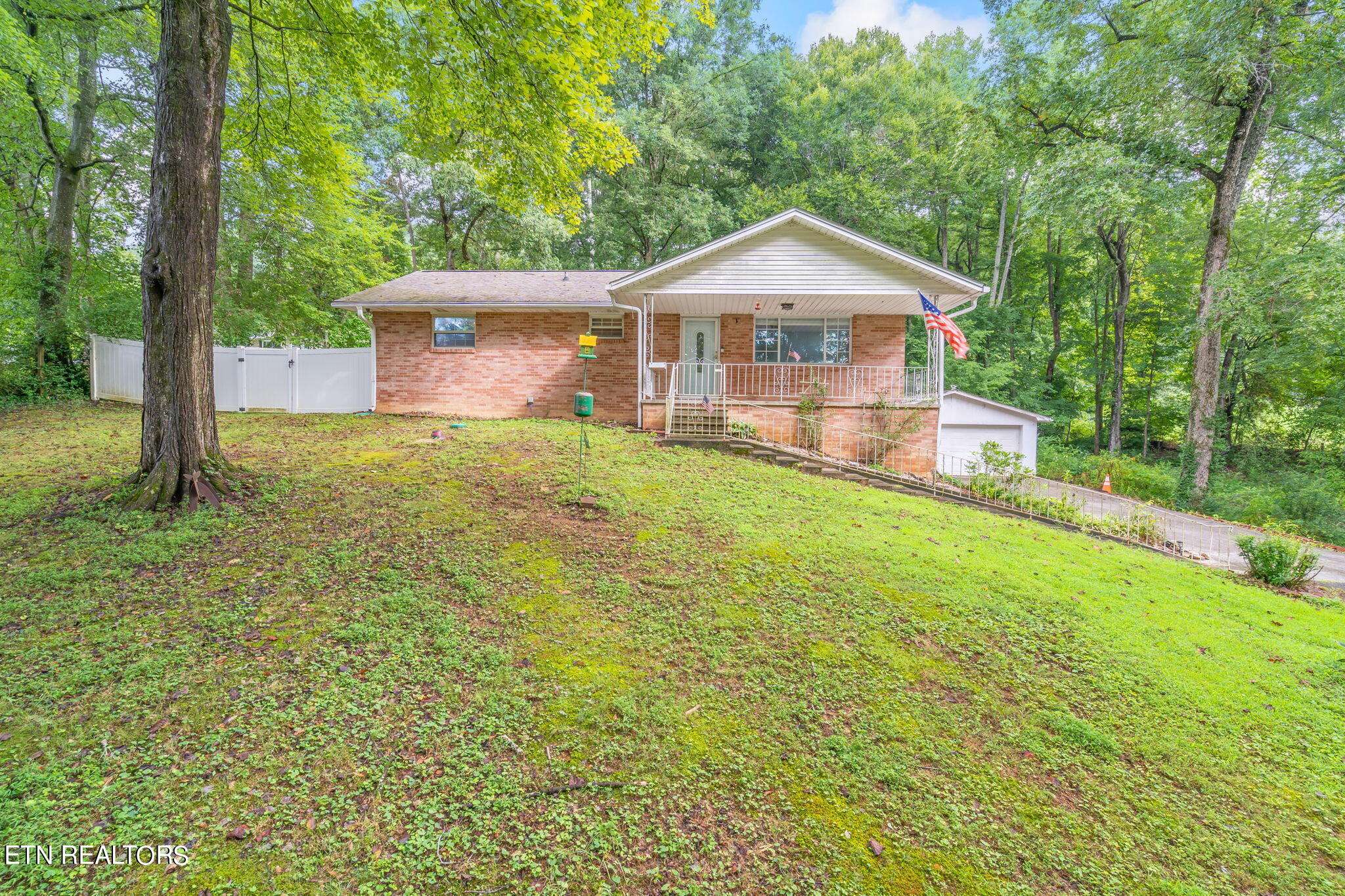 Powell, TN 37849,236 Bull Run Rd