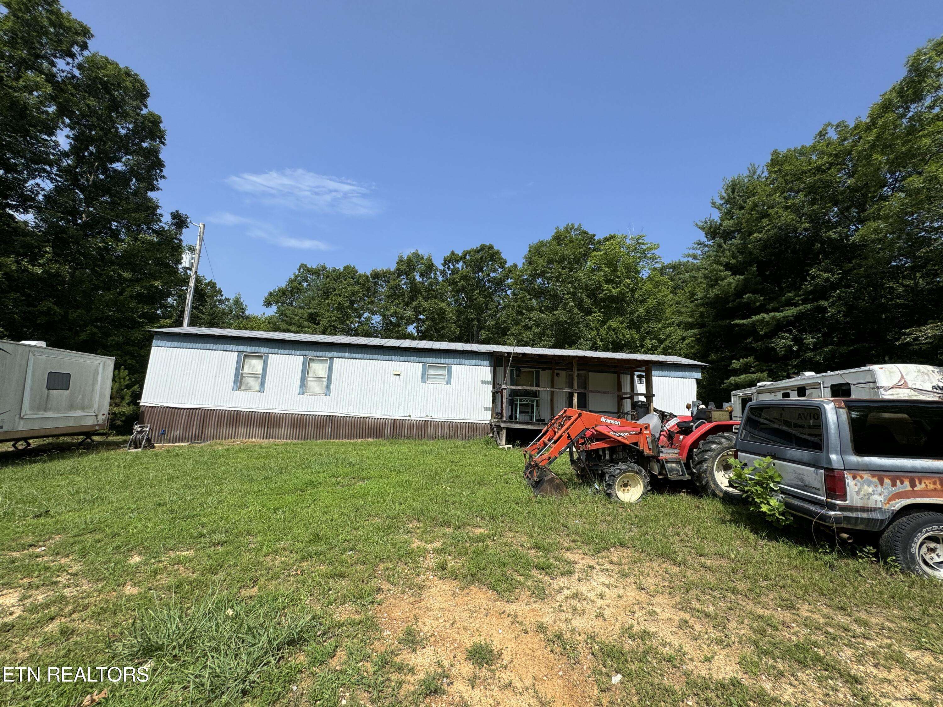 Oneida, TN 37841,757 Locust LN